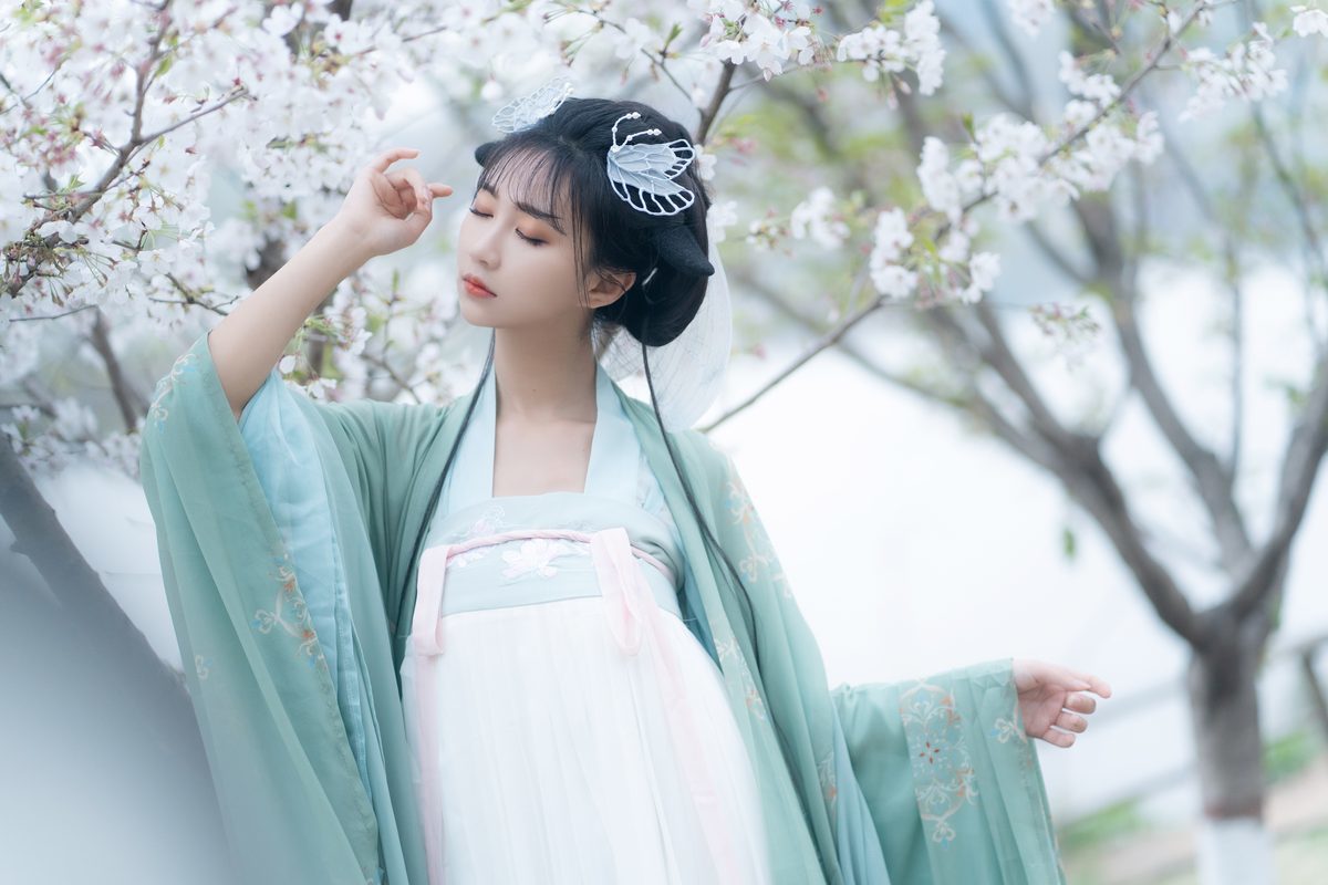 图片[20]-YiTuYu艺图语 Vol.4342 Qi Luo Sheng De Xiao Su Su[22P]-六色网