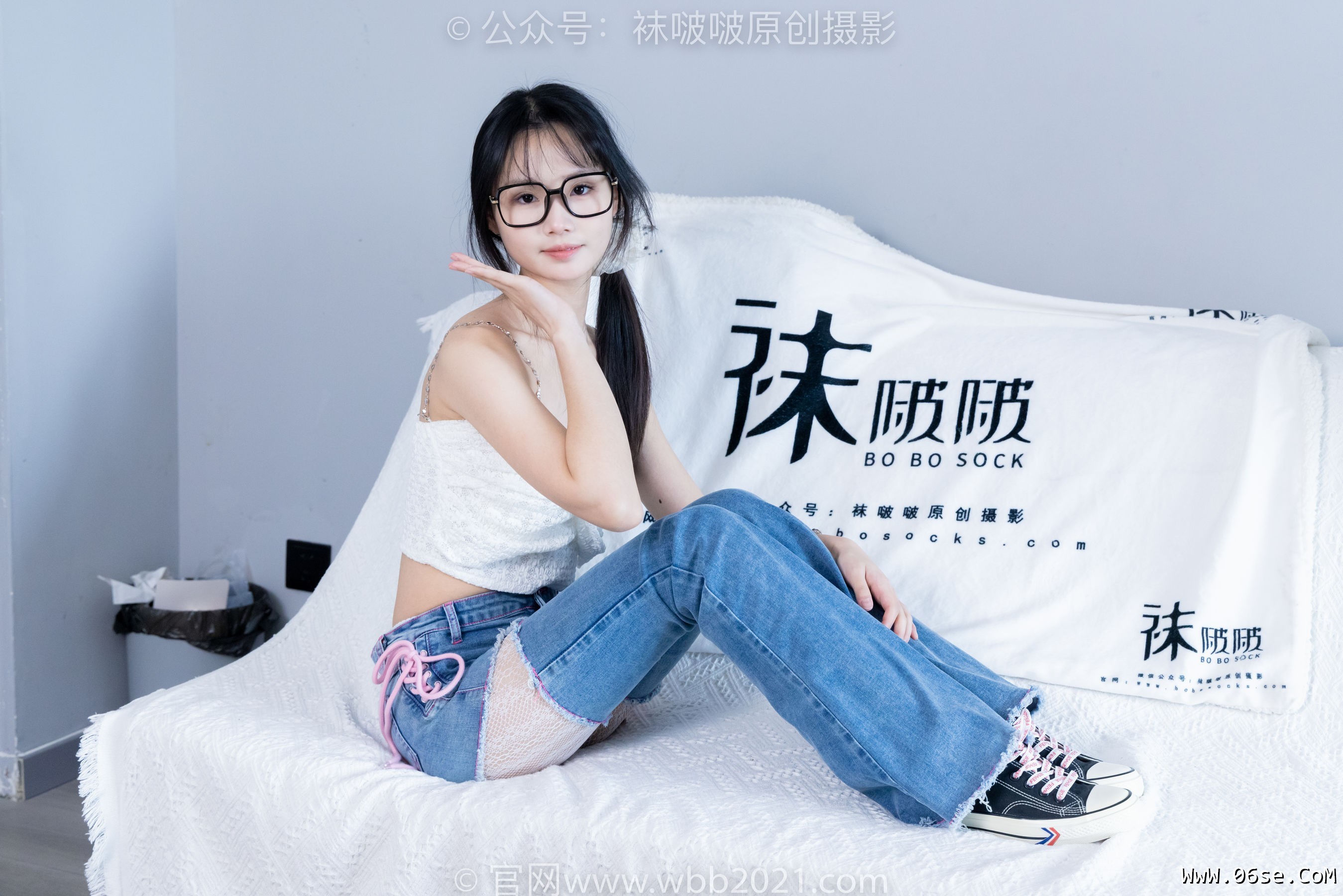 图片[24]-BoBoSocks袜啵啵 No.372 甜甜圈 -板鞋、白色蕾丝袜、可拆卸牛仔裤、裤里丝[140P]-六色网