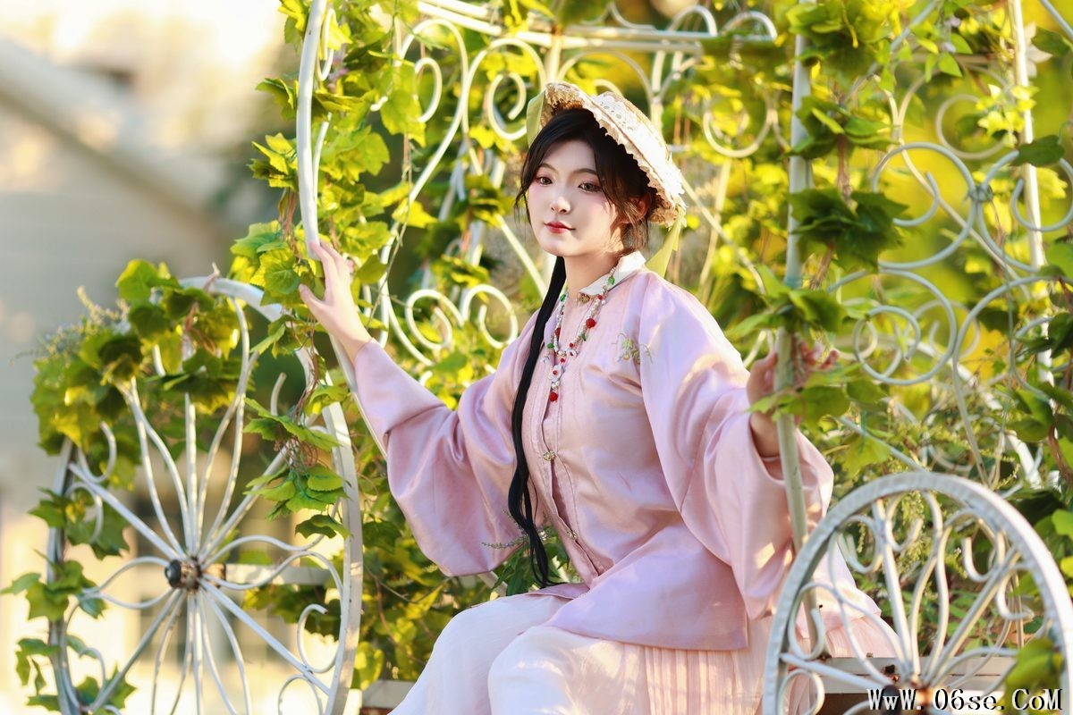 图片[32]-YiTuYu艺图语 Vol.5560 KaiLin Jiang[47P]-六色网