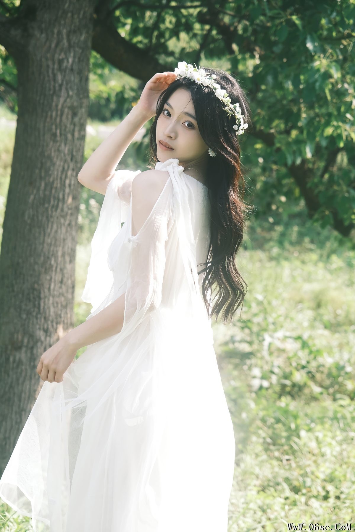 图片[20]-YiTuYu艺图语 Vol.4523 Lu Rou Chi Bu Bao[23P]-六色网