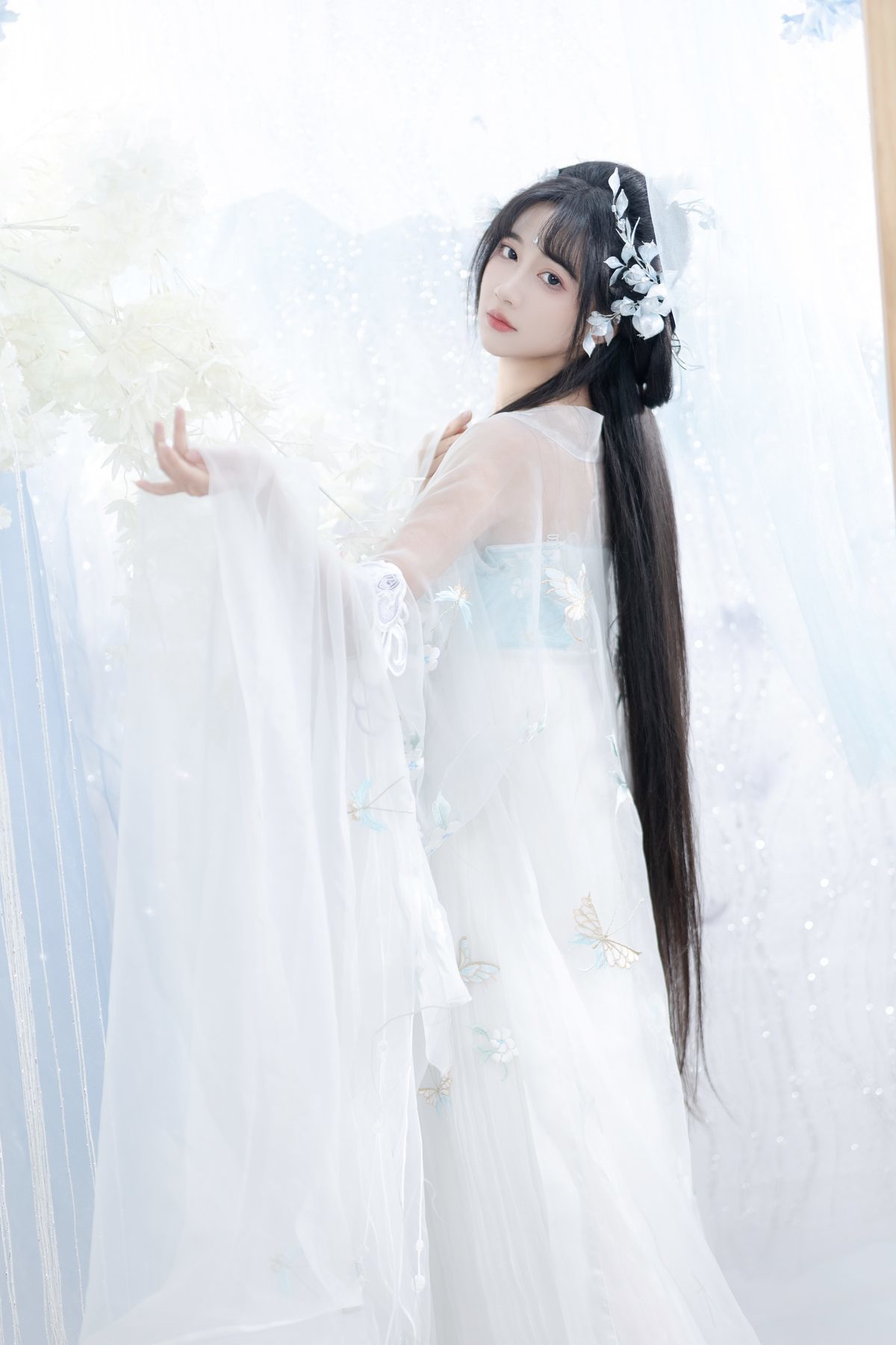 图片[16]-YiTuYu艺图语 Vol.5647 Qi Luo Sheng De Xiao Su Su[27P]-六色网