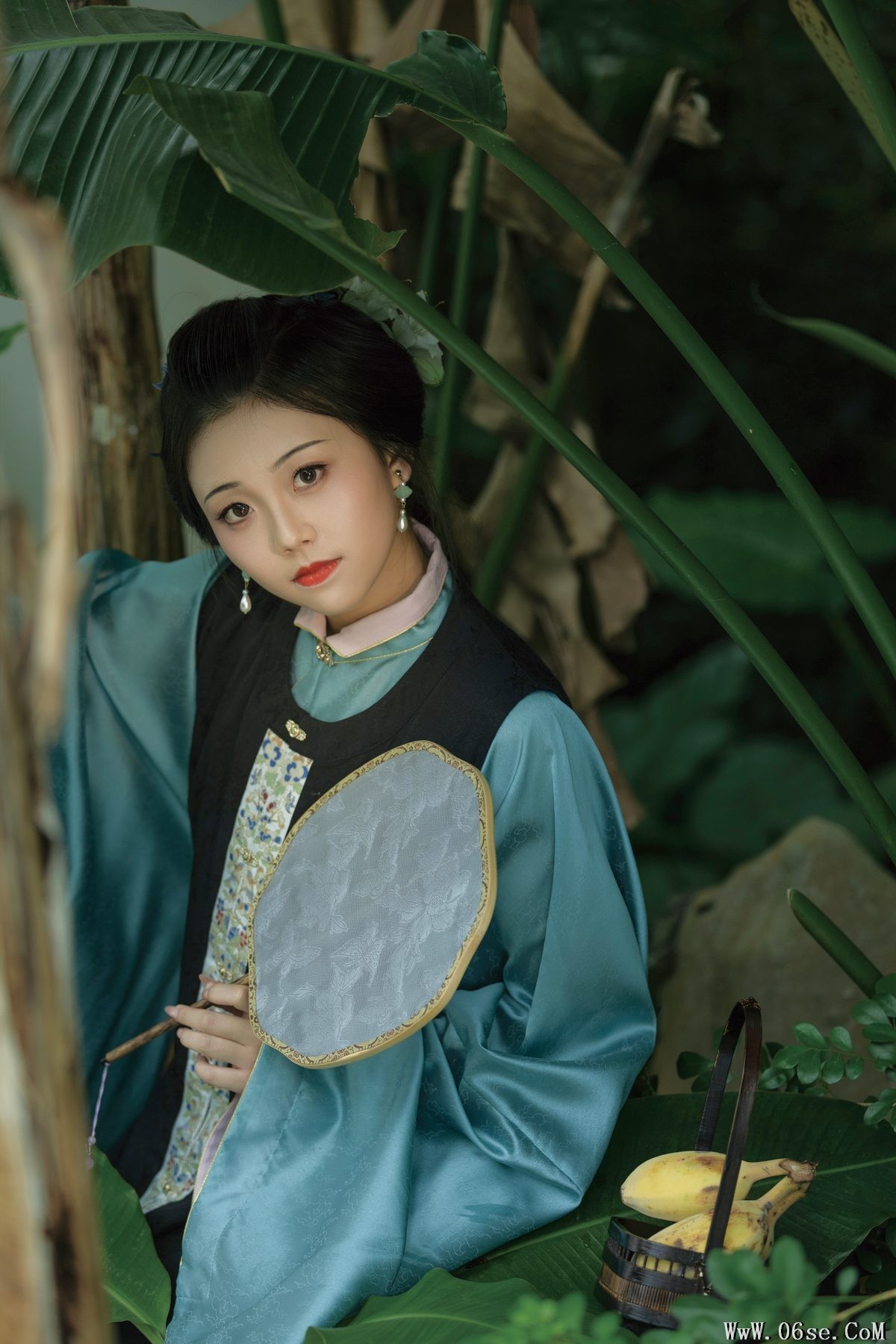 图片[20]-YiTuYu艺图语 Vol.5497 Jin Zou Ba[40P]-六色网