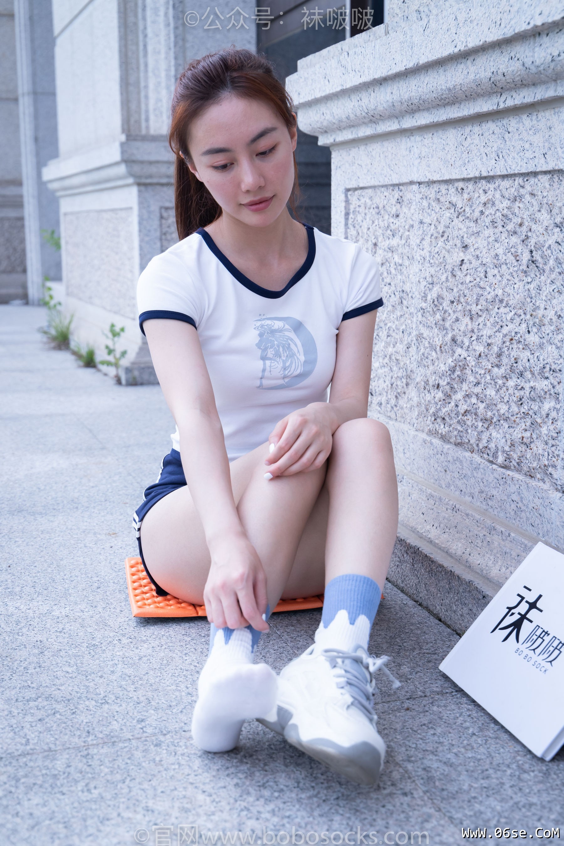 图片[42]-BoBoSocks袜啵啵 No.028 小米-运动鞋、白棉袜、裸足[133P]-六色网