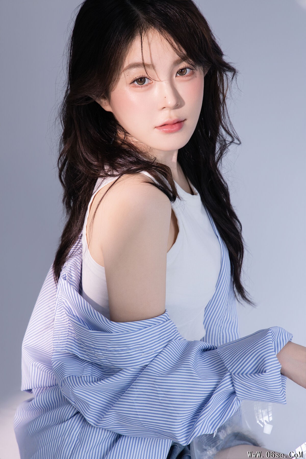图片[18]-YiTuYu艺图语 Vol.7596 Luo Xin Xin[26P]-六色网