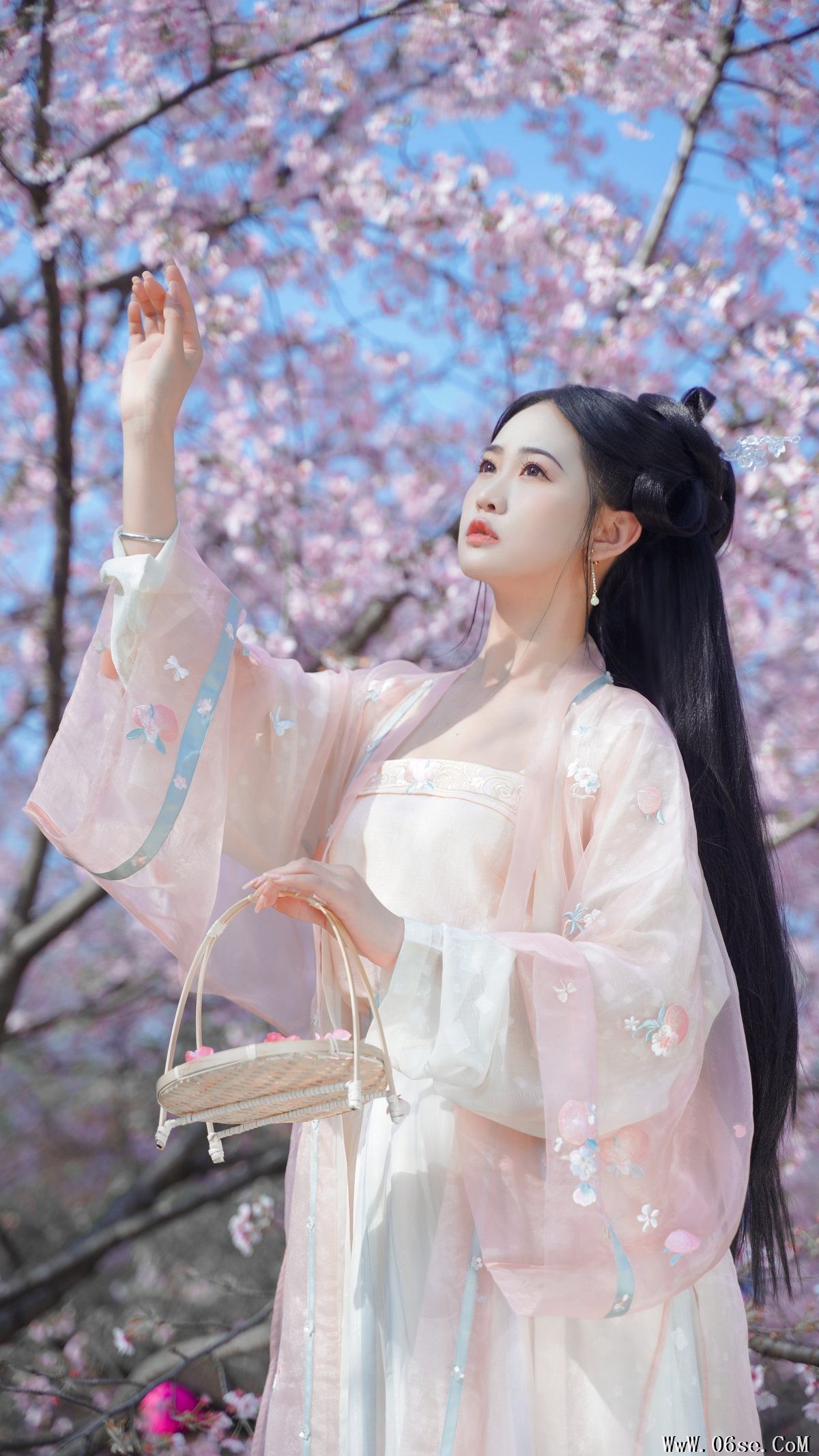 图片[16]-YiTuYu艺图语 Vol.3828 Jiao Yi Zhi Sui Sui[24P]-六色网