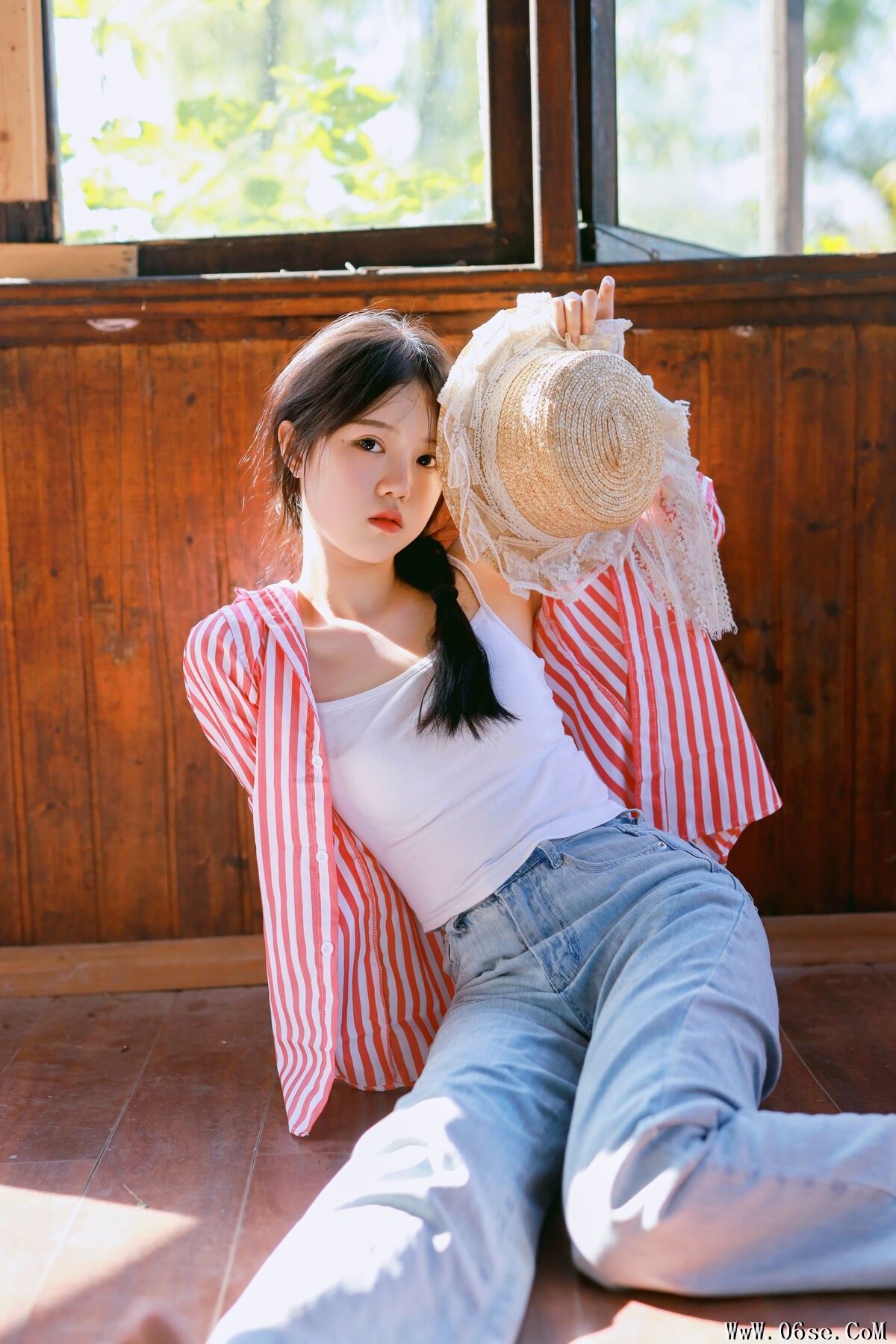图片[4]-YiTuYu艺图语 Vol.6410 Wei Wei[28P]-六色网