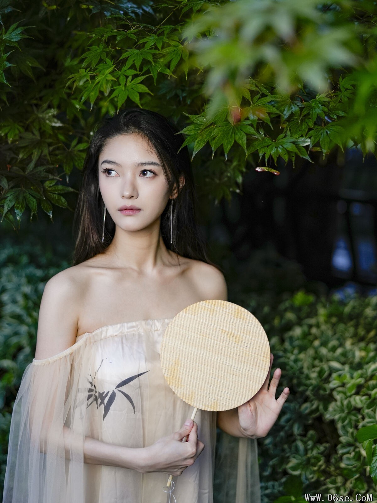 图片[18]-YiTuYu艺图语 Vol.7412 Yu Yan Jia[26P]-六色网