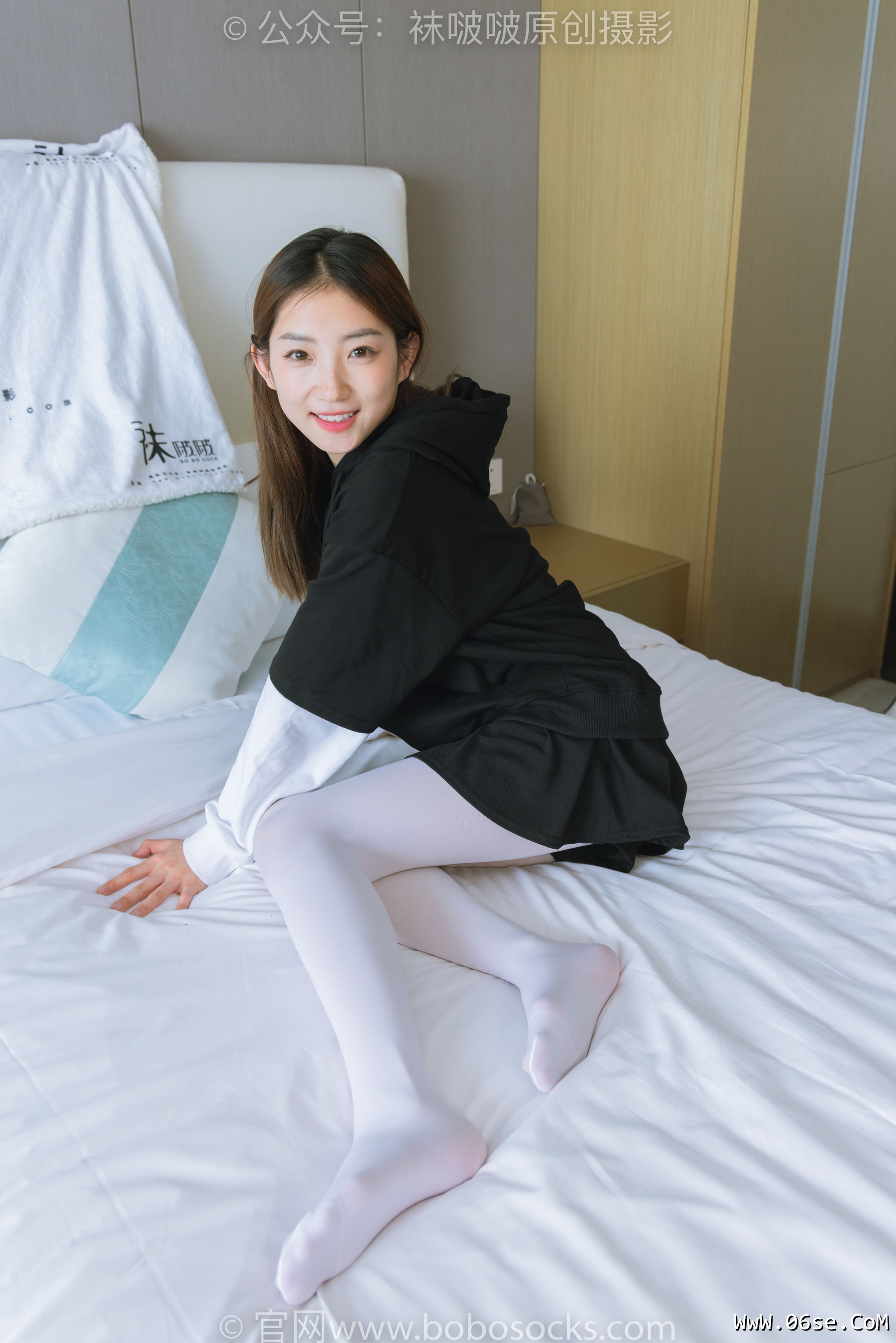 图片[5]-BoBoSocks袜啵啵 No.214 小沫 -黑色运动鞋、厚白丝[142P]-六色网