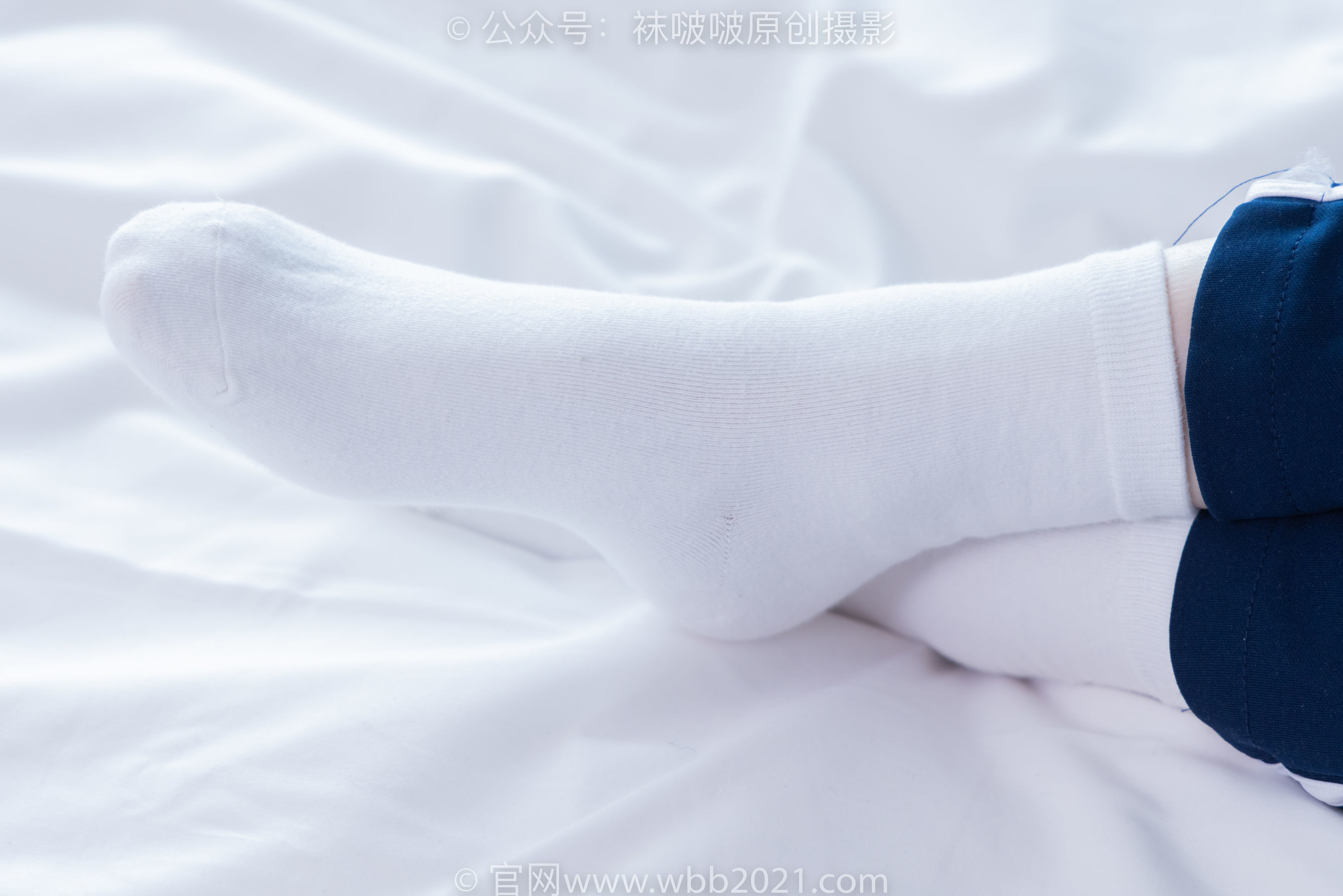 图片[94]-BoBoSocks袜啵啵 No.366 甜甜圈 -三双板鞋、白棉袜、短白丝[150P]-六色网