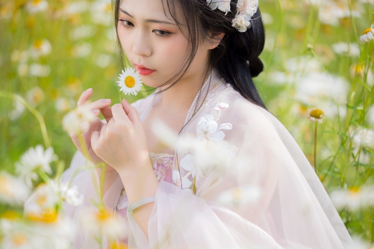 图片[7]-YiTuYu艺图语 Vol.4383 Qian Mo Hong Chen[24P]-六色网