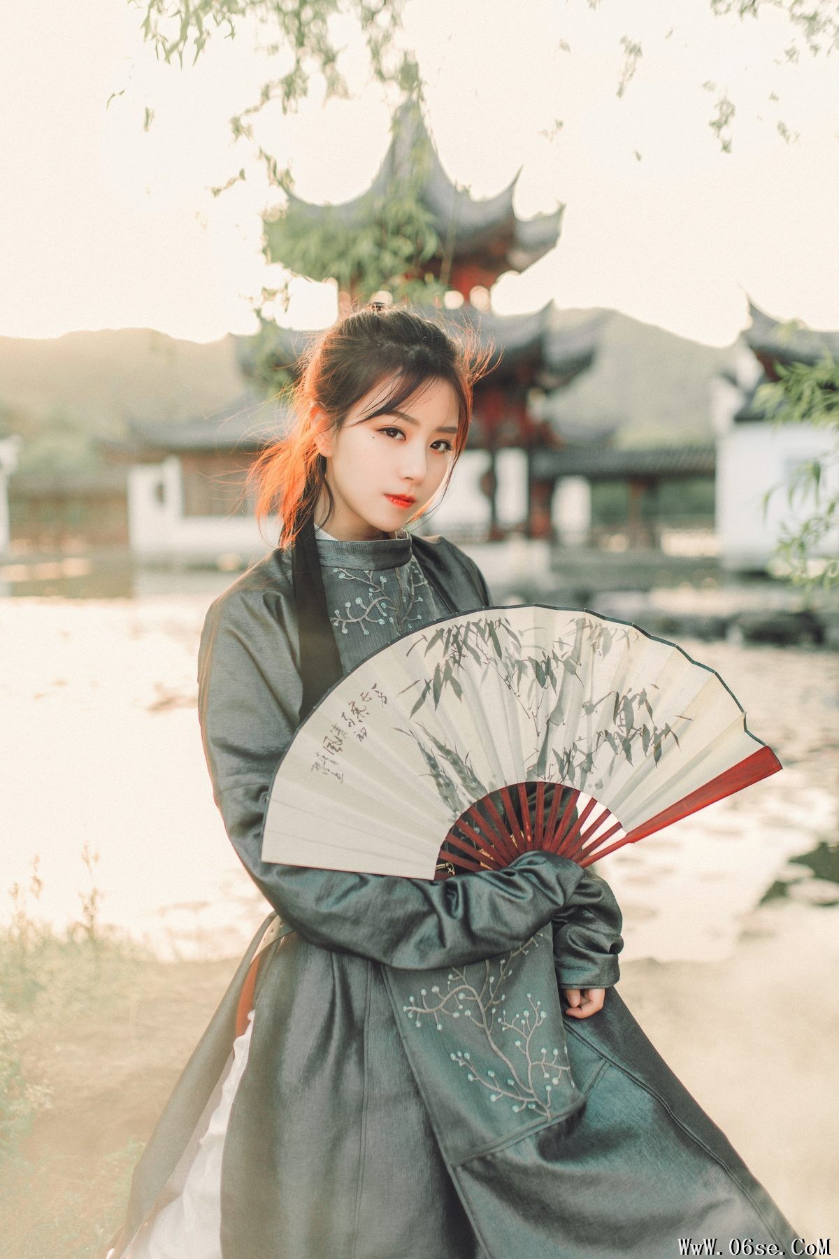 图片[36]-YiTuYu艺图语 Vol.4331 Gong Zi Bu Huai[36P]-六色网