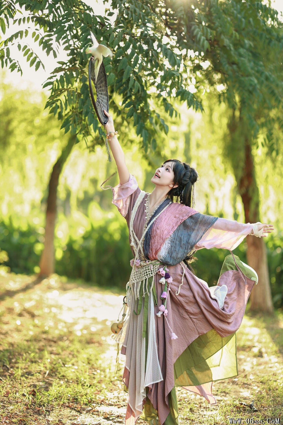 图片[18]-YiTuYu艺图语 Vol.7588 Wu Mei Da Xia[31P]-六色网