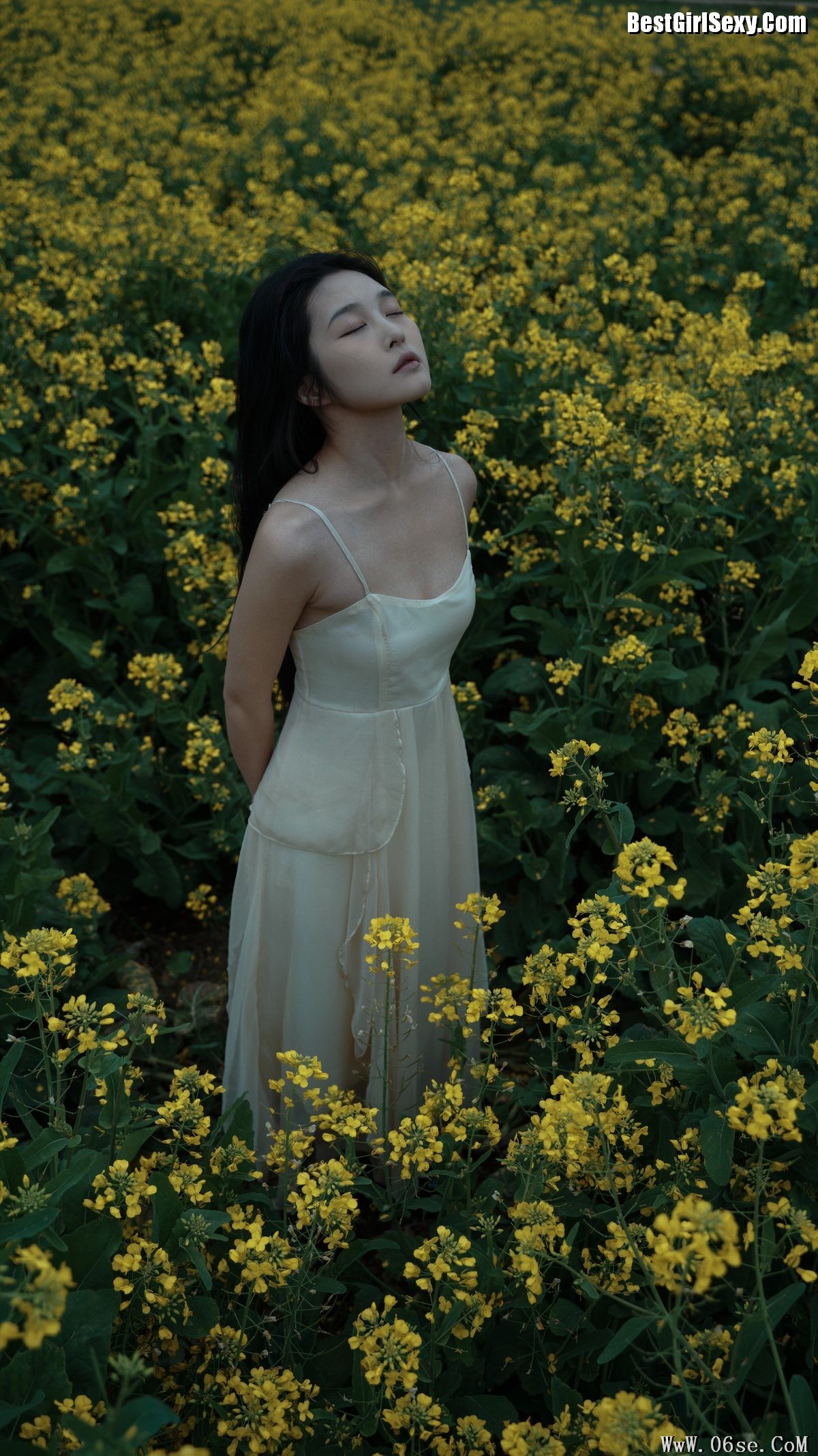 图片[6]-YiTuYu艺图语 Vol.4033 Ai Tan Xian De Xia Shang Zhou[26P]-六色网