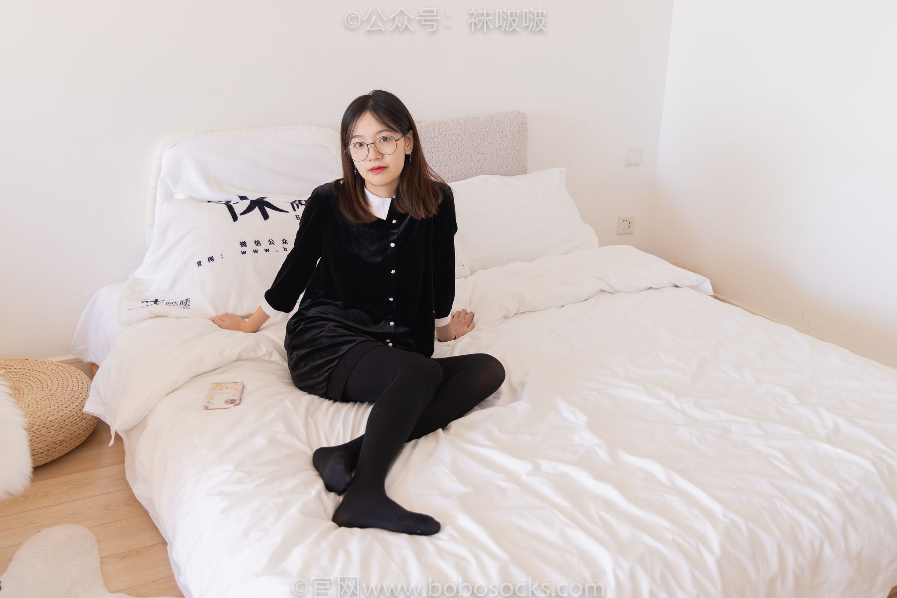 图片[48]-BoBoSocks袜啵啵 No.053 小甜豆-皮鞋、厚黑丝、黑色蕾丝船袜[140P]-六色网