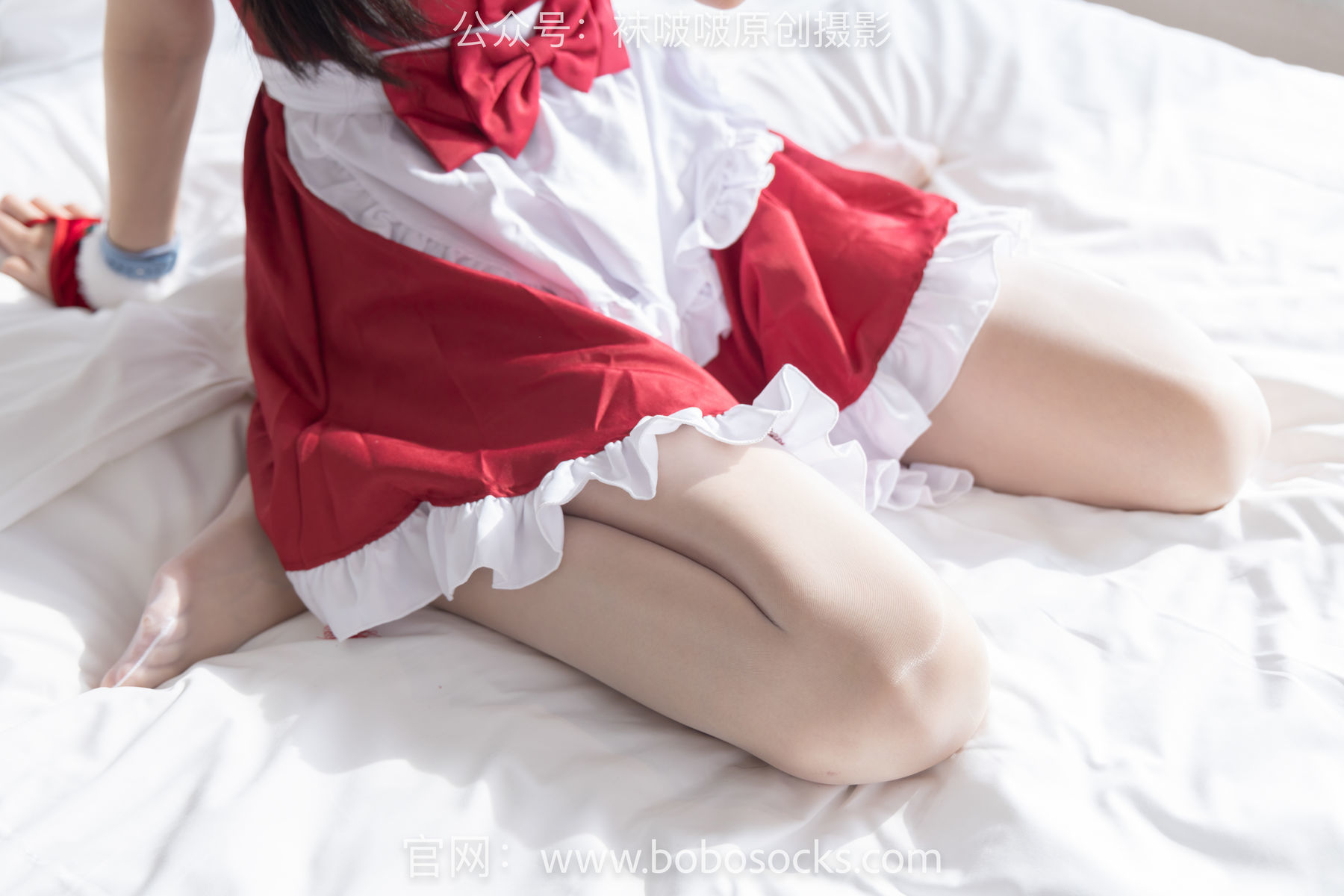 图片[114]-BoBoSocks袜啵啵 No.153 小甜豆-华伦天奴高跟鞋、油亮肉丝、油亮白丝、圣诞服[140P]-六色网