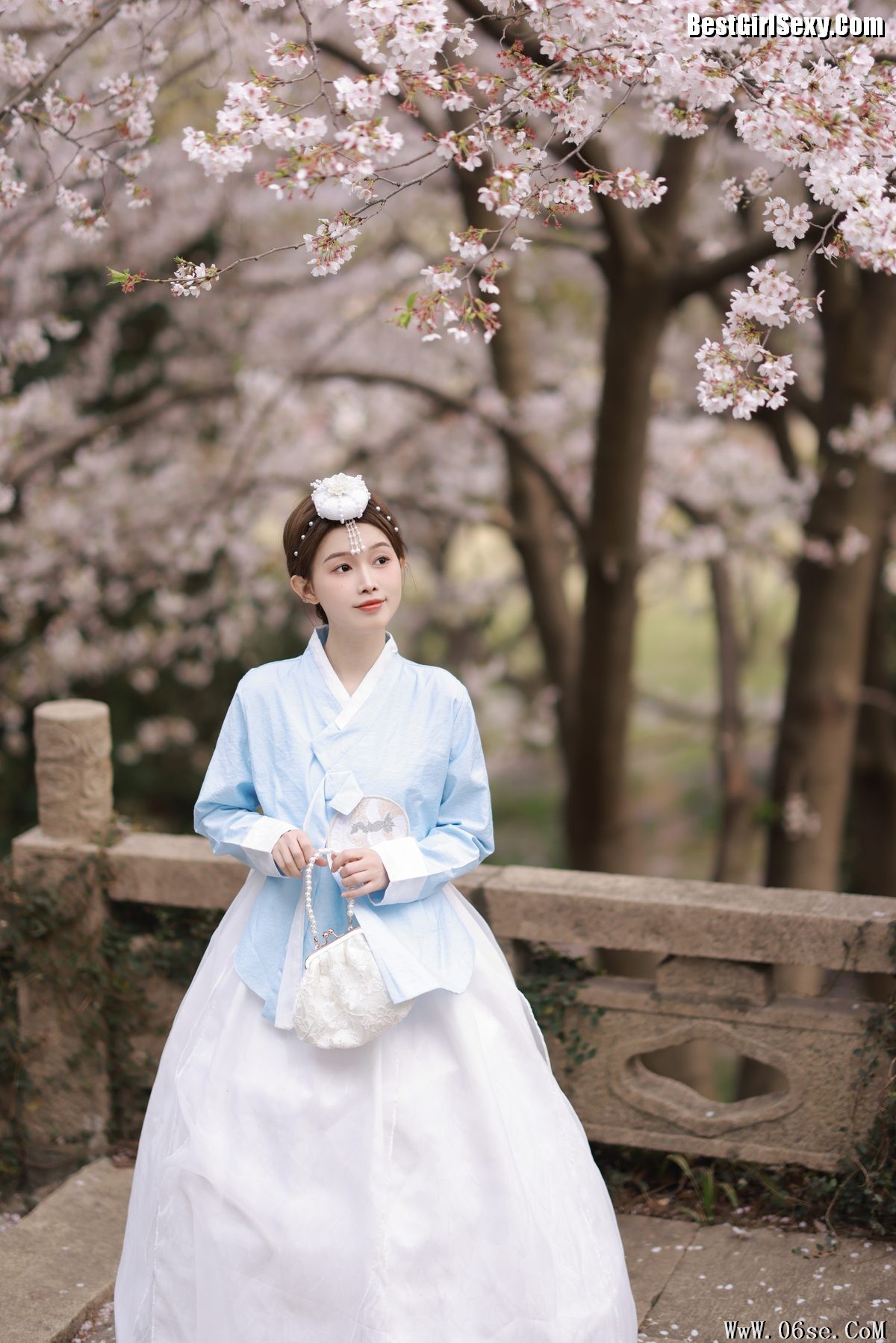 图片[24]-YiTuYu艺图语 Vol.4104 Suan Nai Jia Xin Hao hao Ci[33P]-六色网