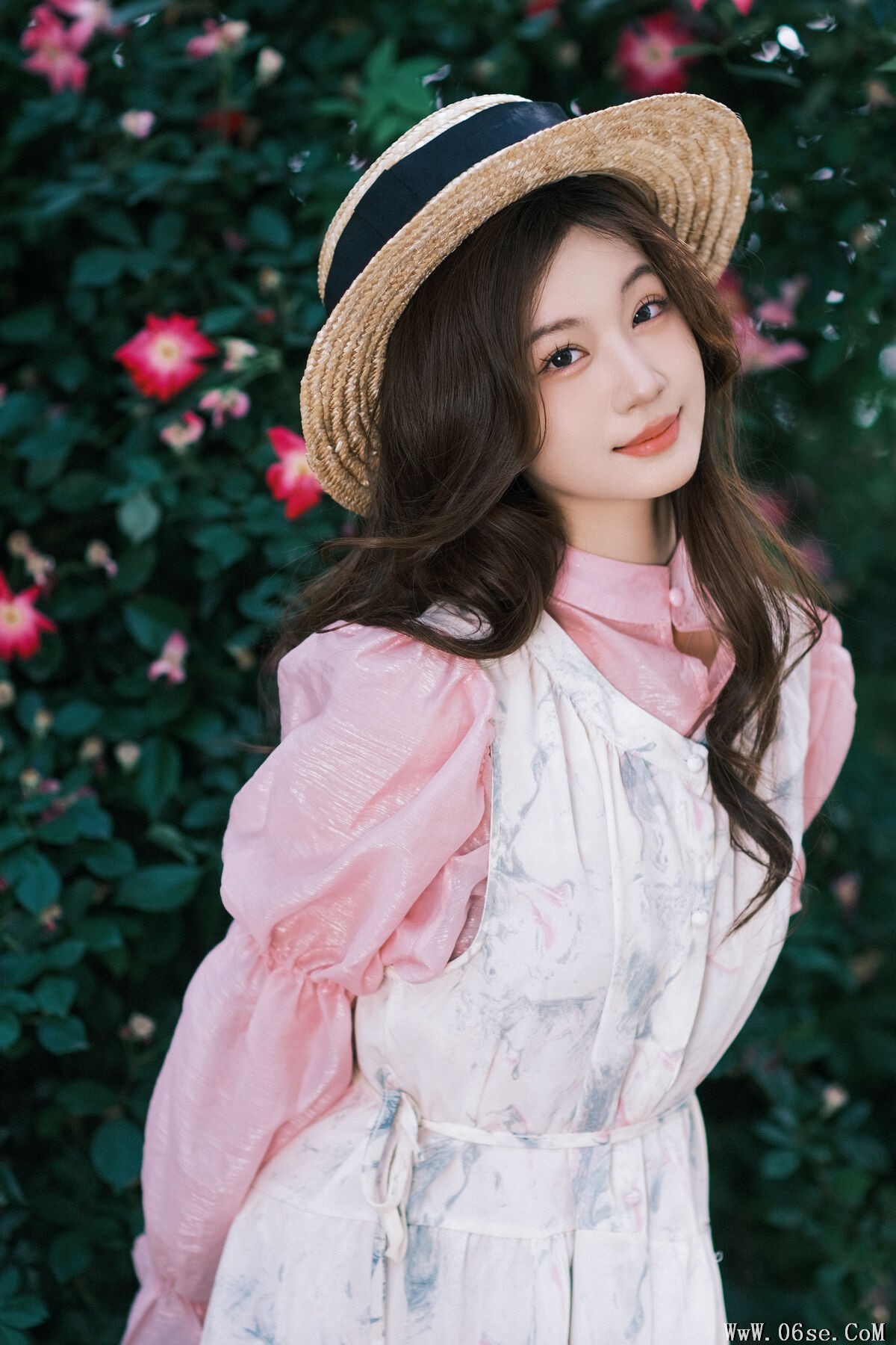 图片[10]-YiTuYu艺图语 Vol.7053 Gao Leng Xiao Bie Tu[39P]-六色网