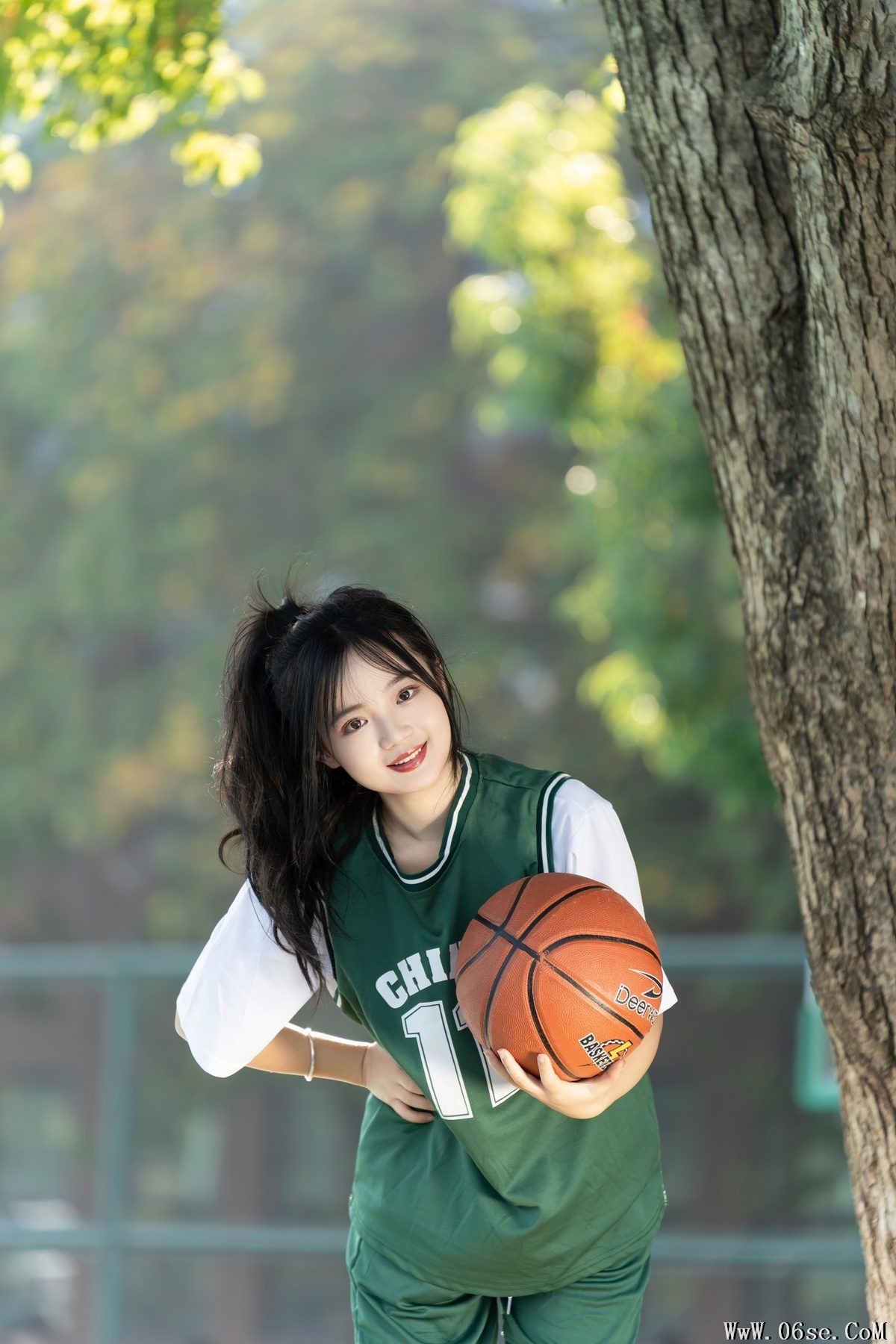 图片[24]-YiTuYu艺图语 Vol.5876 Xiao Ou O[25P]-六色网