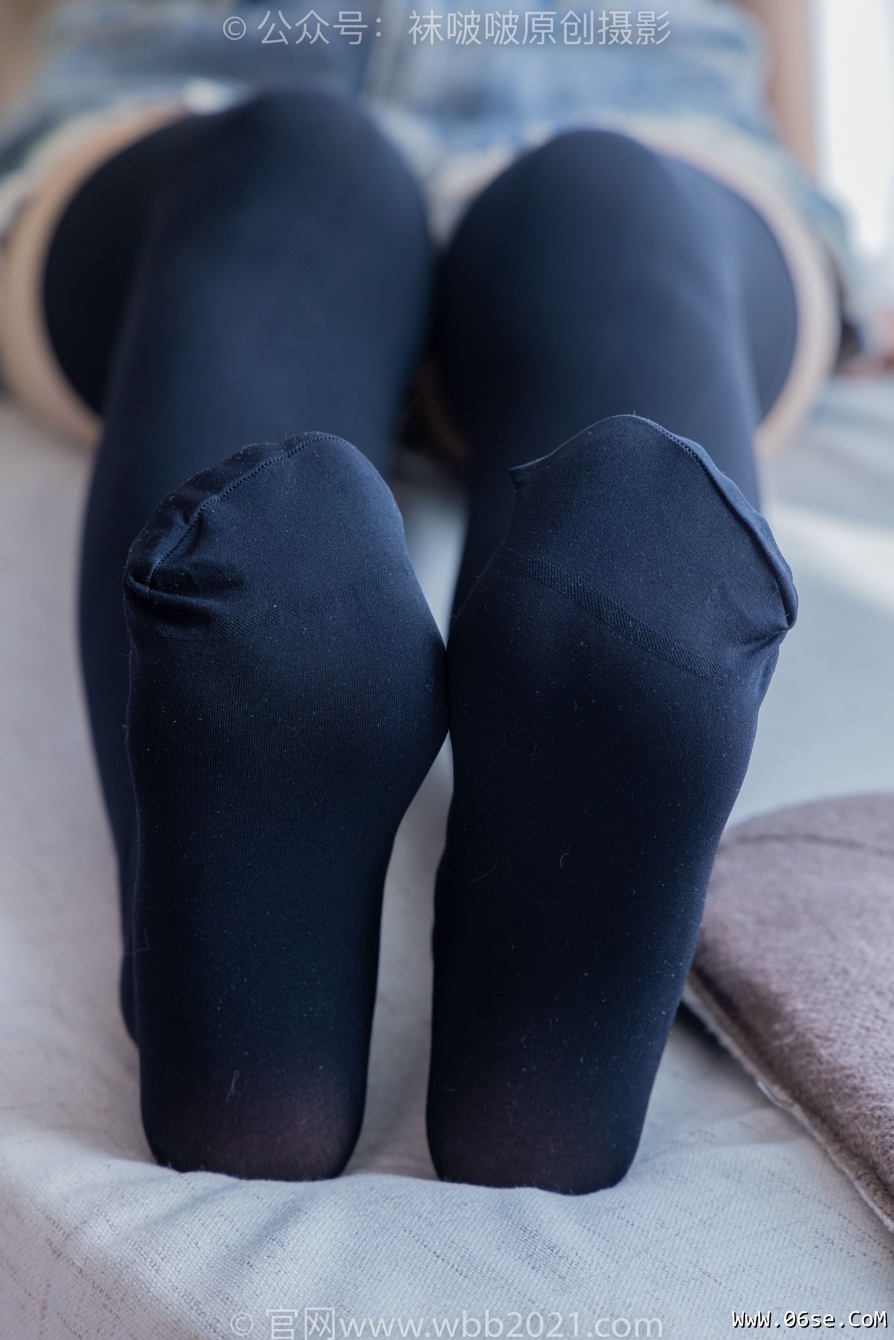 图片[76]-BoBoSocks袜啵啵 No.390 甜甜圈 -板鞋、厚黑丝大腿袜、厚白丝大腿袜[148P]-六色网