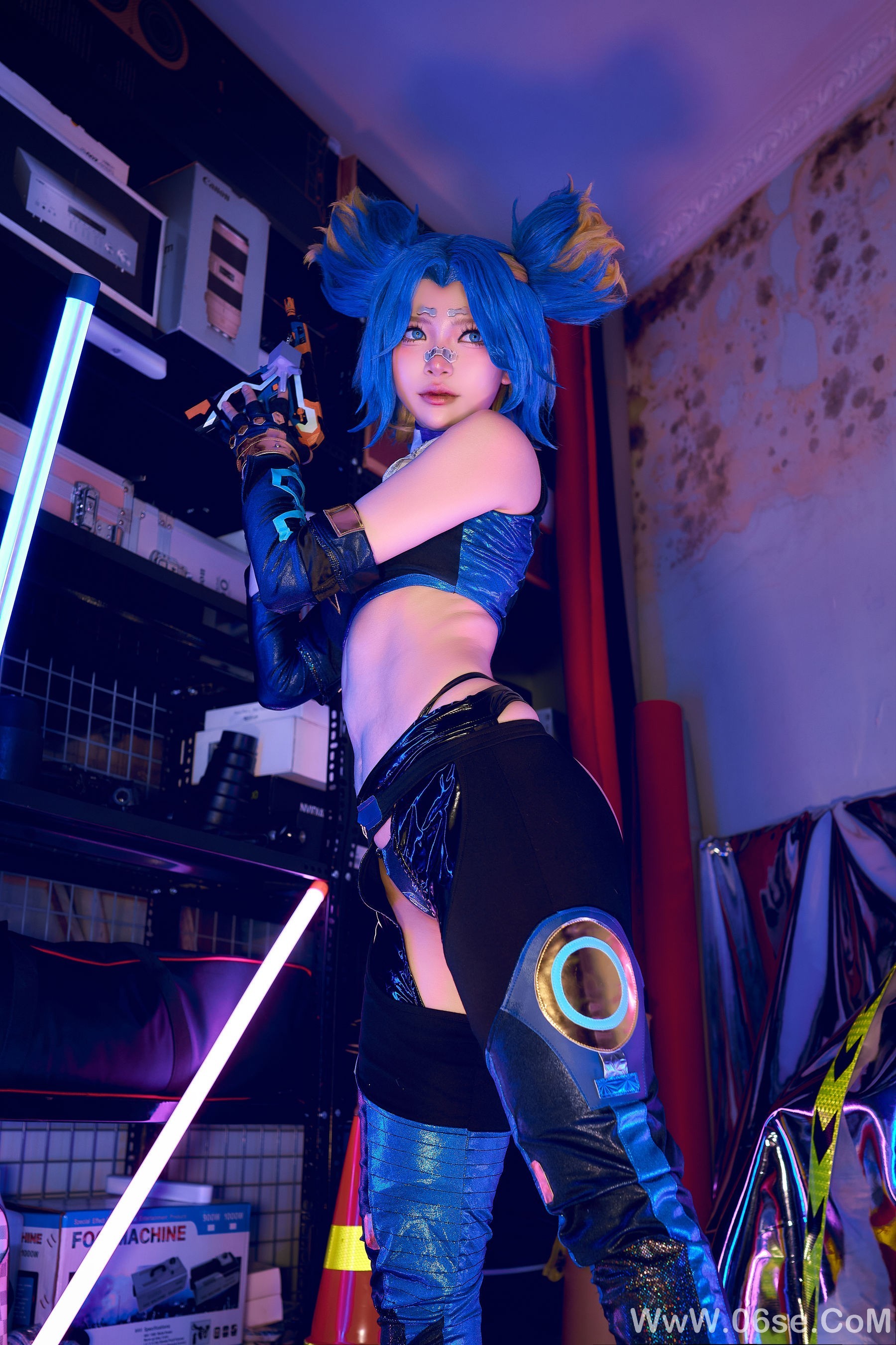图片[2]-ZinieQ – Neon (Valorant)[40P]-六色网