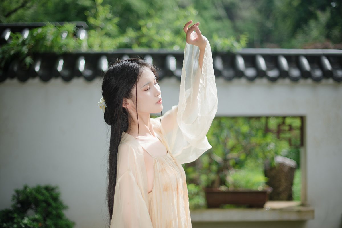 图片[24]-YiTuYu艺图语 Vol.5888 You Zha Ji Mi Hua[27P]-六色网