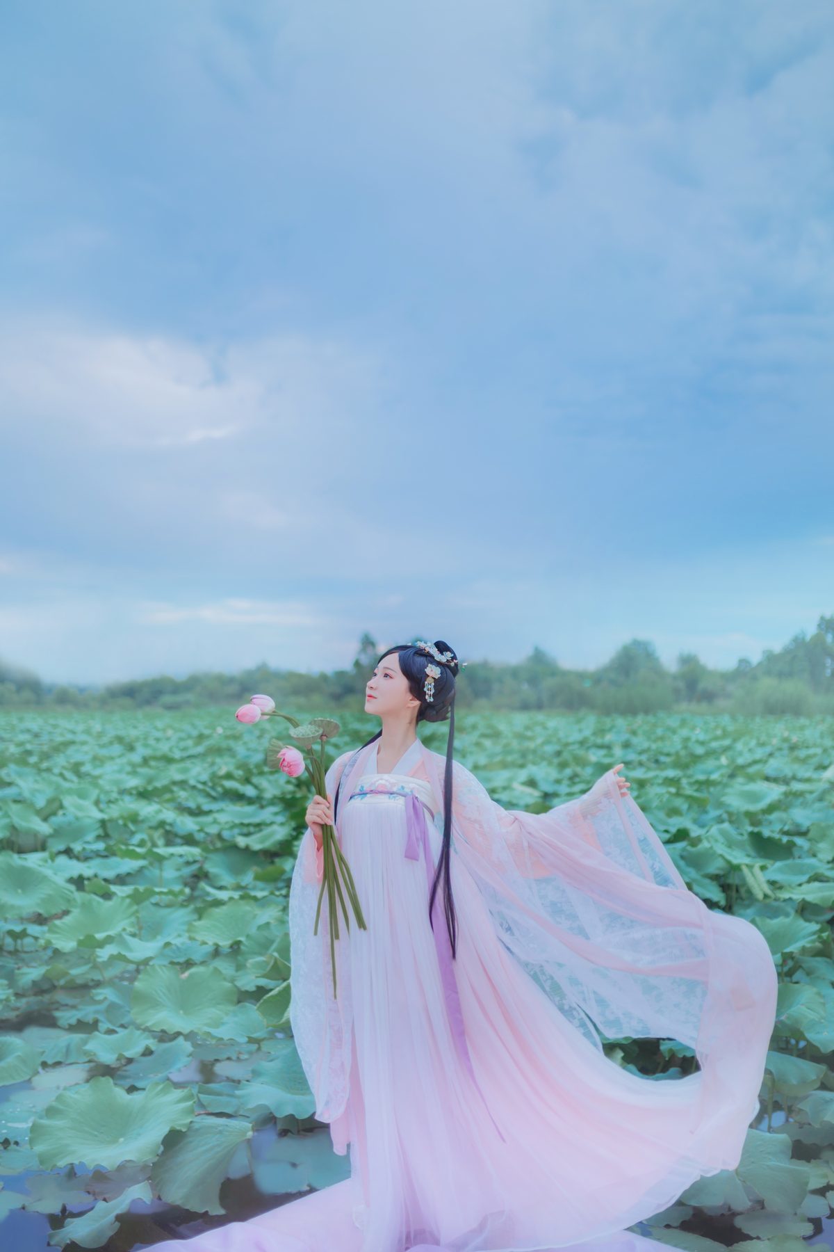 图片[21]-YiTuYu艺图语 Vol.4138 Qi Luo Sheng De Xiao Su Su[24P]-六色网