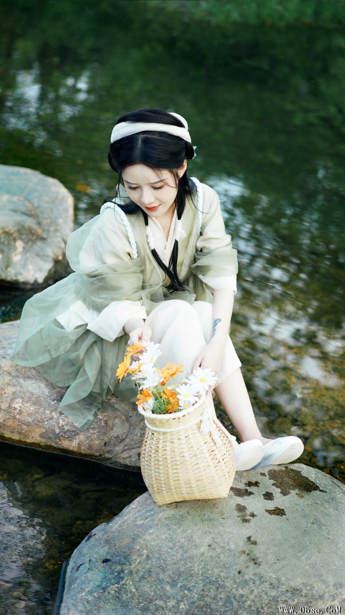 图片[13]-YiTuYu艺图语 Vol.4256 Feng Zai Qi Shi[27P]-六色网