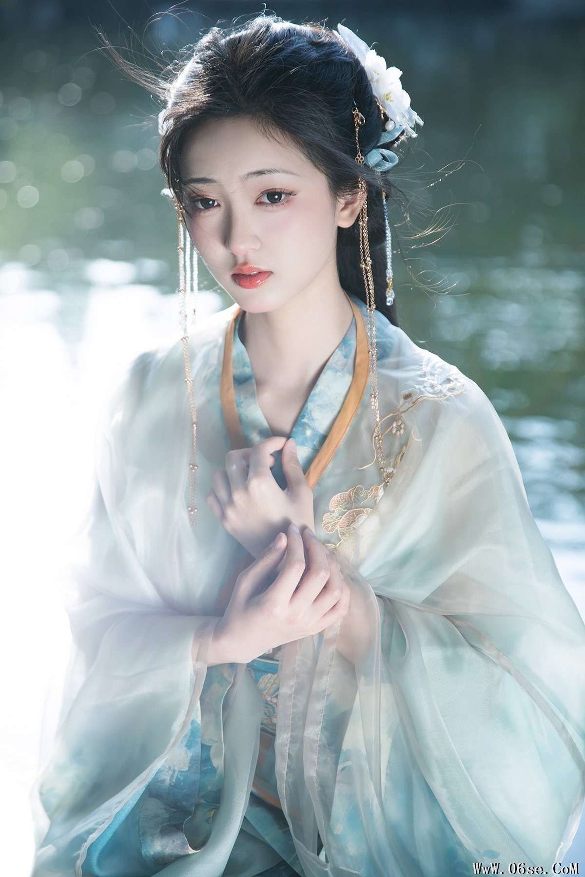 YiTuYu艺图语 Vol.6856 Er Liang Feng Yue[27P]-六色网