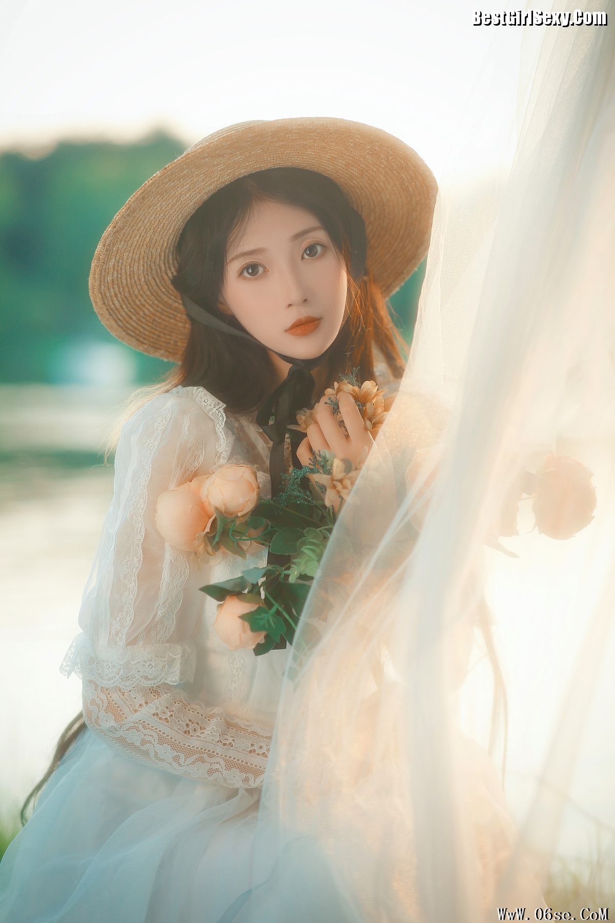 图片[12]-YiTuYu艺图语 Vol.4053 Liu Liu Yang Liu Liu[40P]-六色网