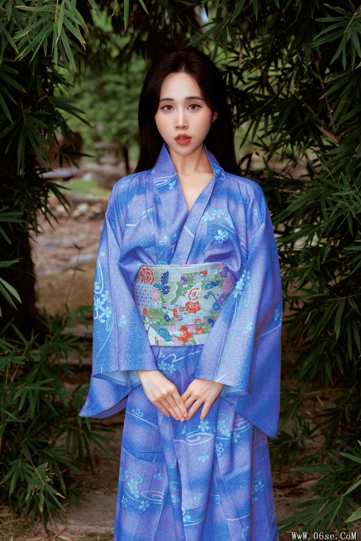 图片[25]-YiTuYu艺图语 Vol.6741 Xiao Wei[29P]-六色网