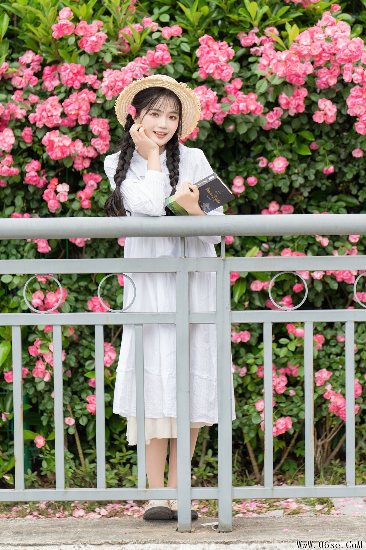 图片[18]-YiTuYu艺图语 Vol.7037 Xiao Ou O[23P]-六色网