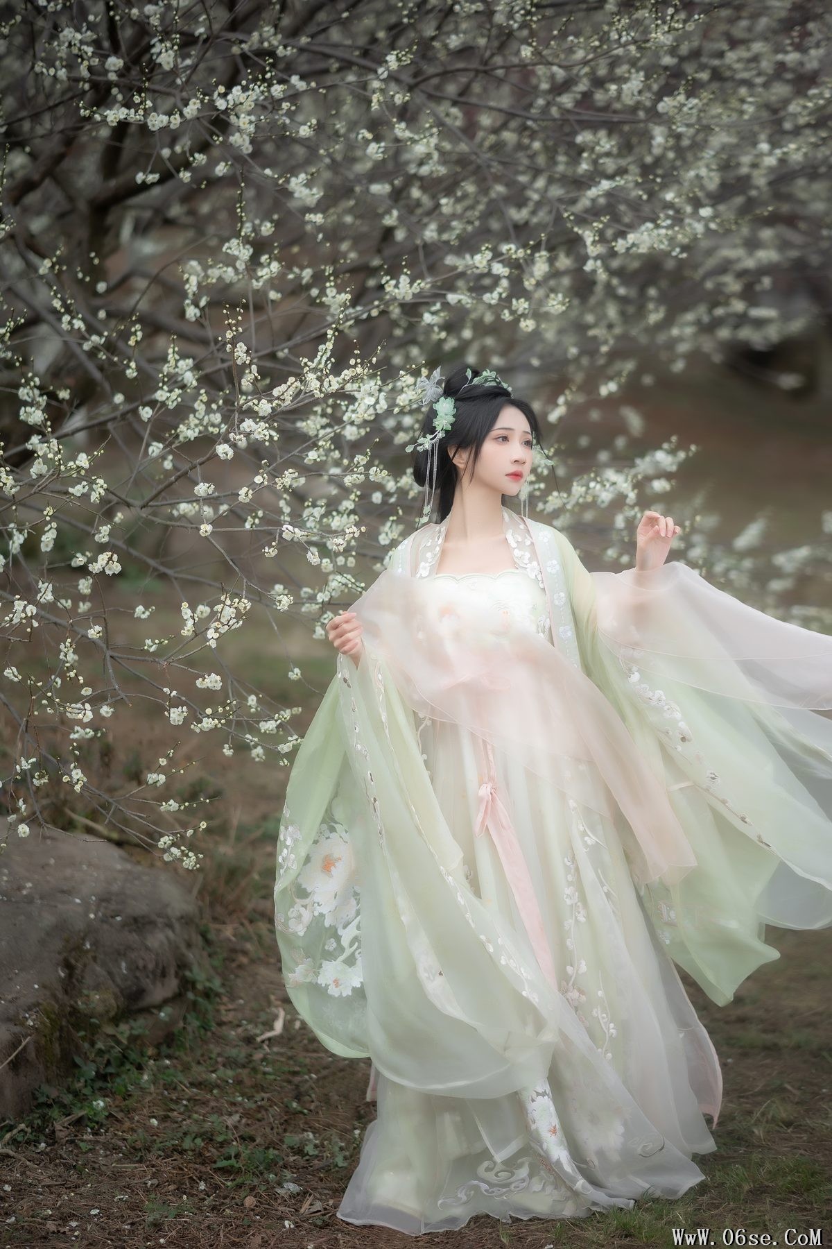 图片[6]-YiTuYu艺图语 Vol.3722 Qi Luo Sheng De Xiao Su Su[26P]-六色网