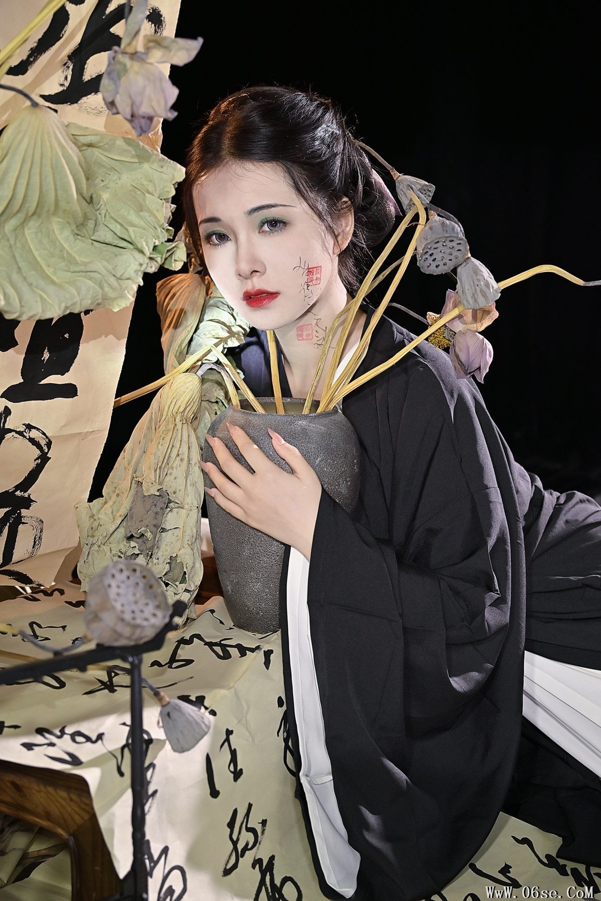 图片[31]-YiTuYu艺图语 Vol.5086 Yi Yi Bu Xiang Zhang Pang Pang[31P]-六色网