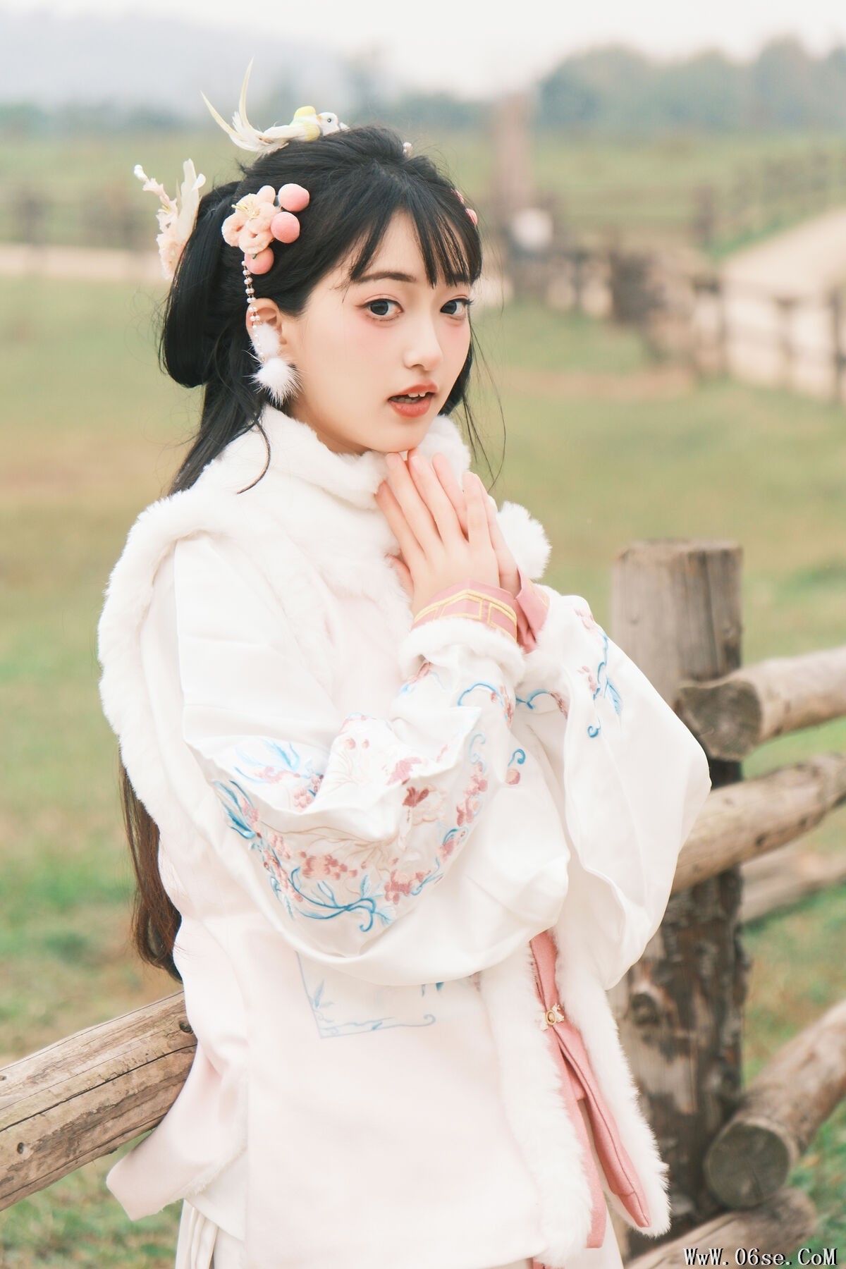 图片[6]-YiTuYu艺图语 Vol.6758 Er Liang Feng Yue[21P]-六色网