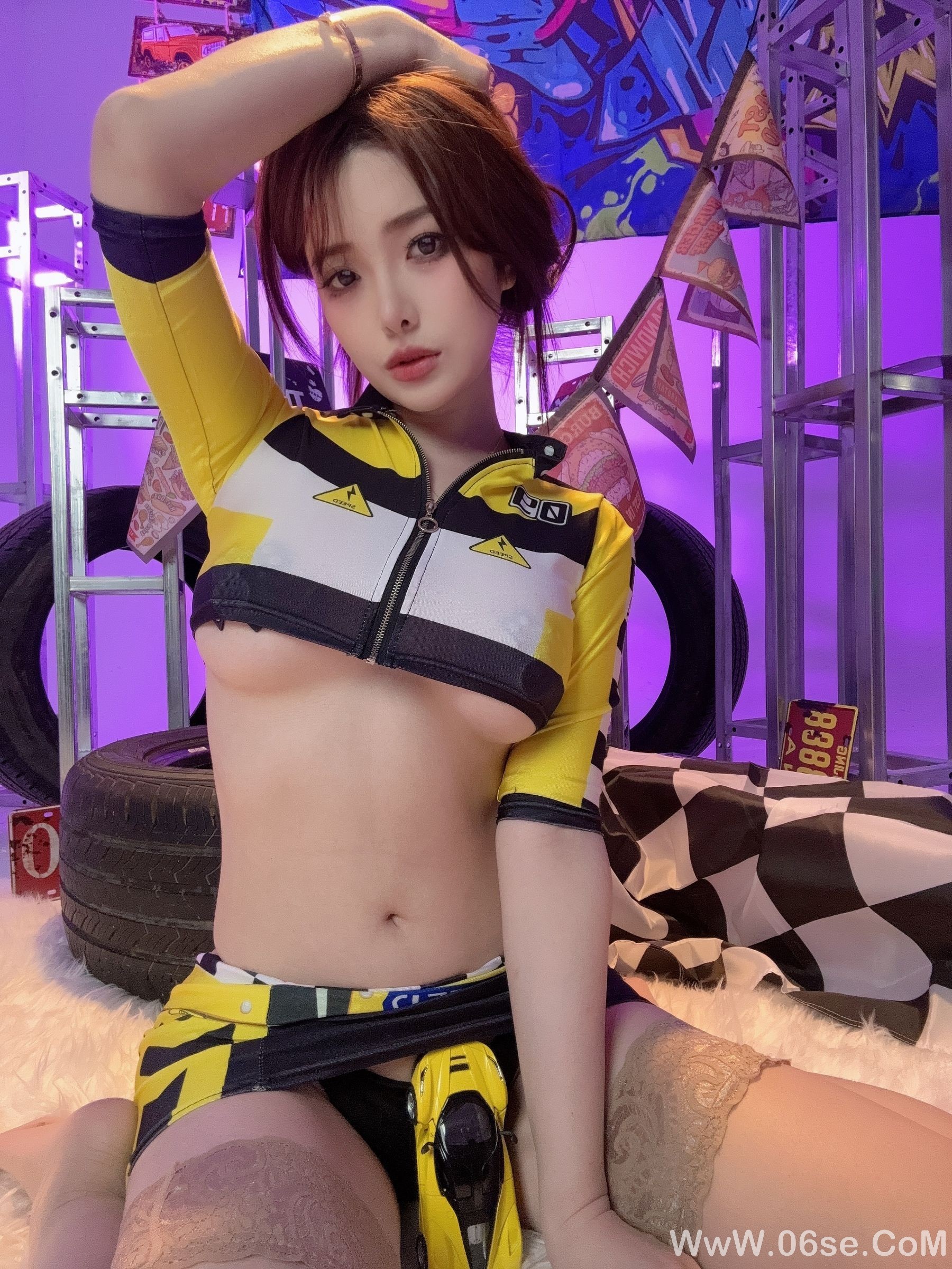 图片[167]-动漫博主雯妹 – 赛车女郎[183P]-六色网