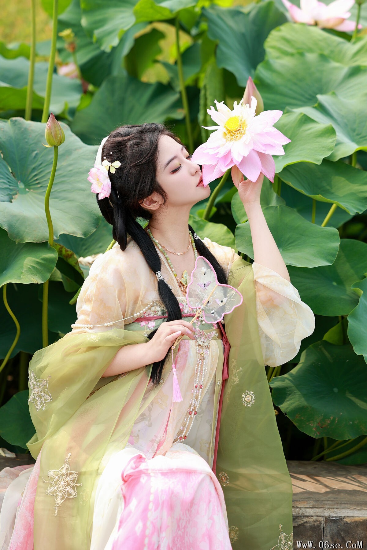 图片[20]-YiTuYu艺图语 Vol.7542 Bu Ke Ai De He He Miao[24P]-六色网