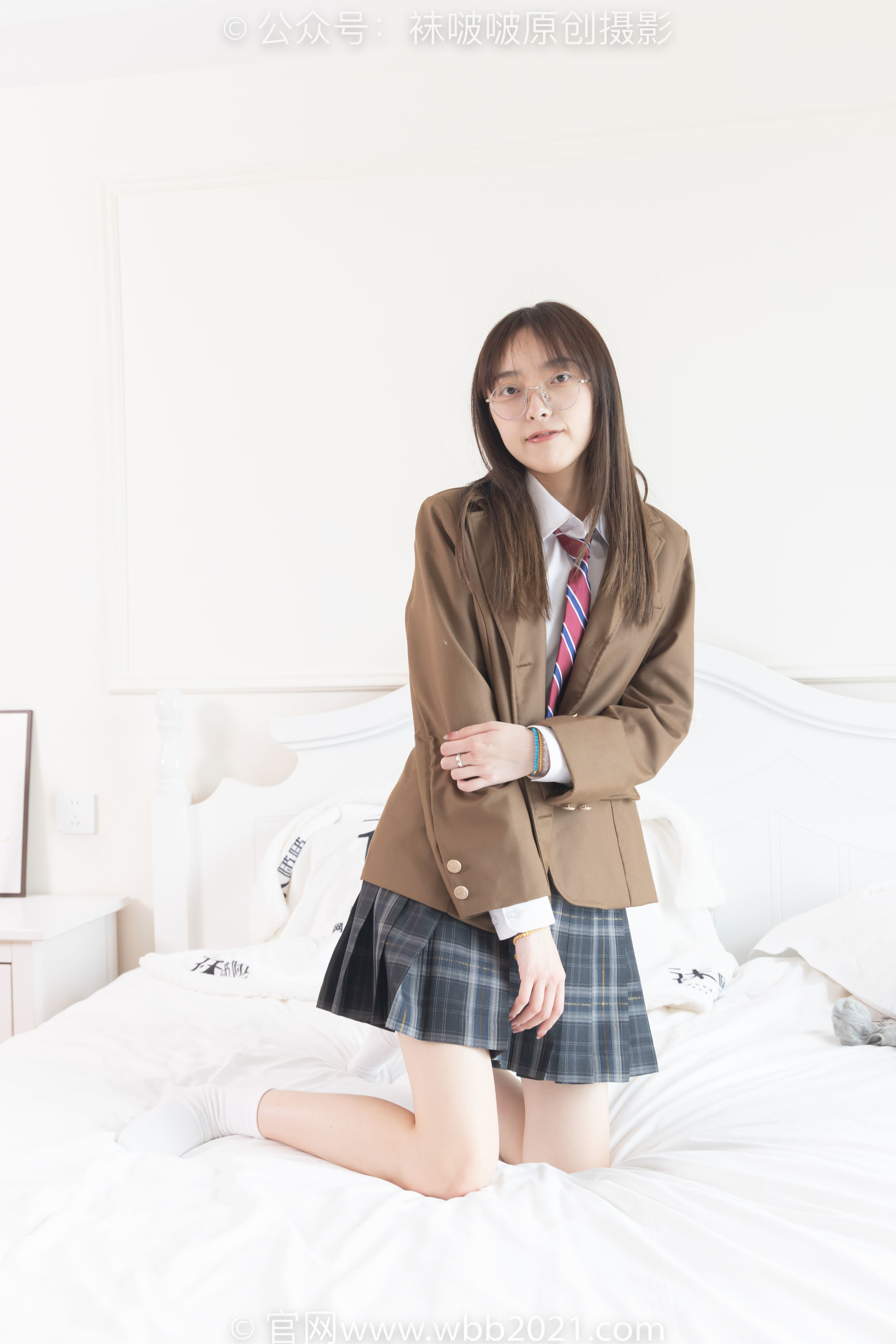 图片[61]-BoBoSocks袜啵啵 No.370 稚予 -板鞋、白棉袜、灰色棉船袜[140P]-六色网