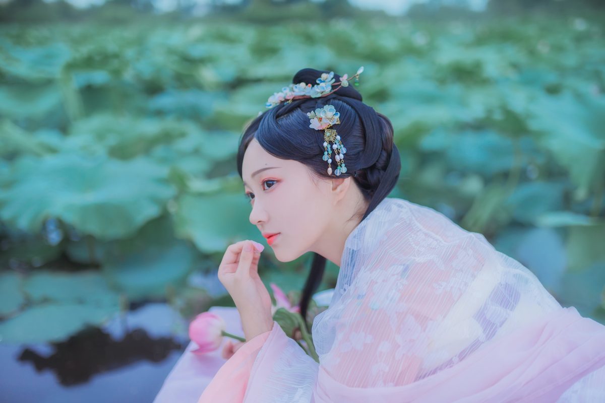 图片[19]-YiTuYu艺图语 Vol.4138 Qi Luo Sheng De Xiao Su Su[24P]-六色网
