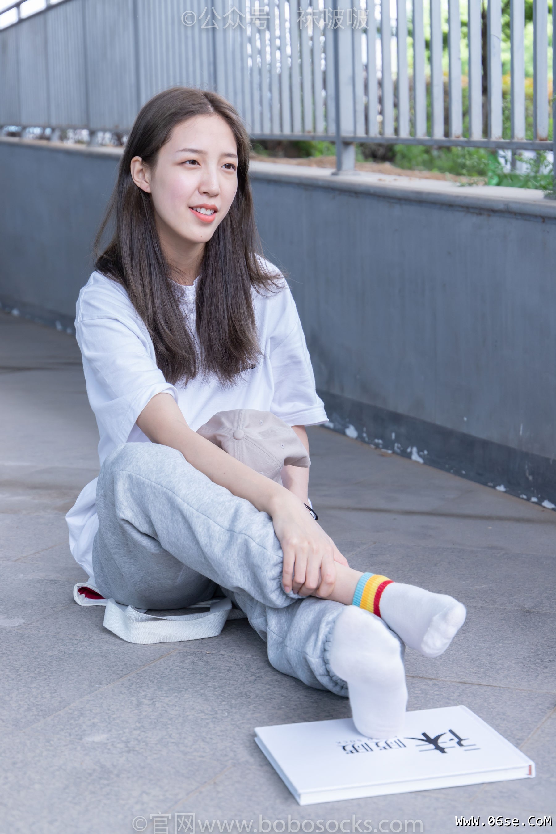 图片[80]-BoBoSocks袜啵啵 No.012 泡芙-运动鞋、白棉袜、裸足[132P]-六色网