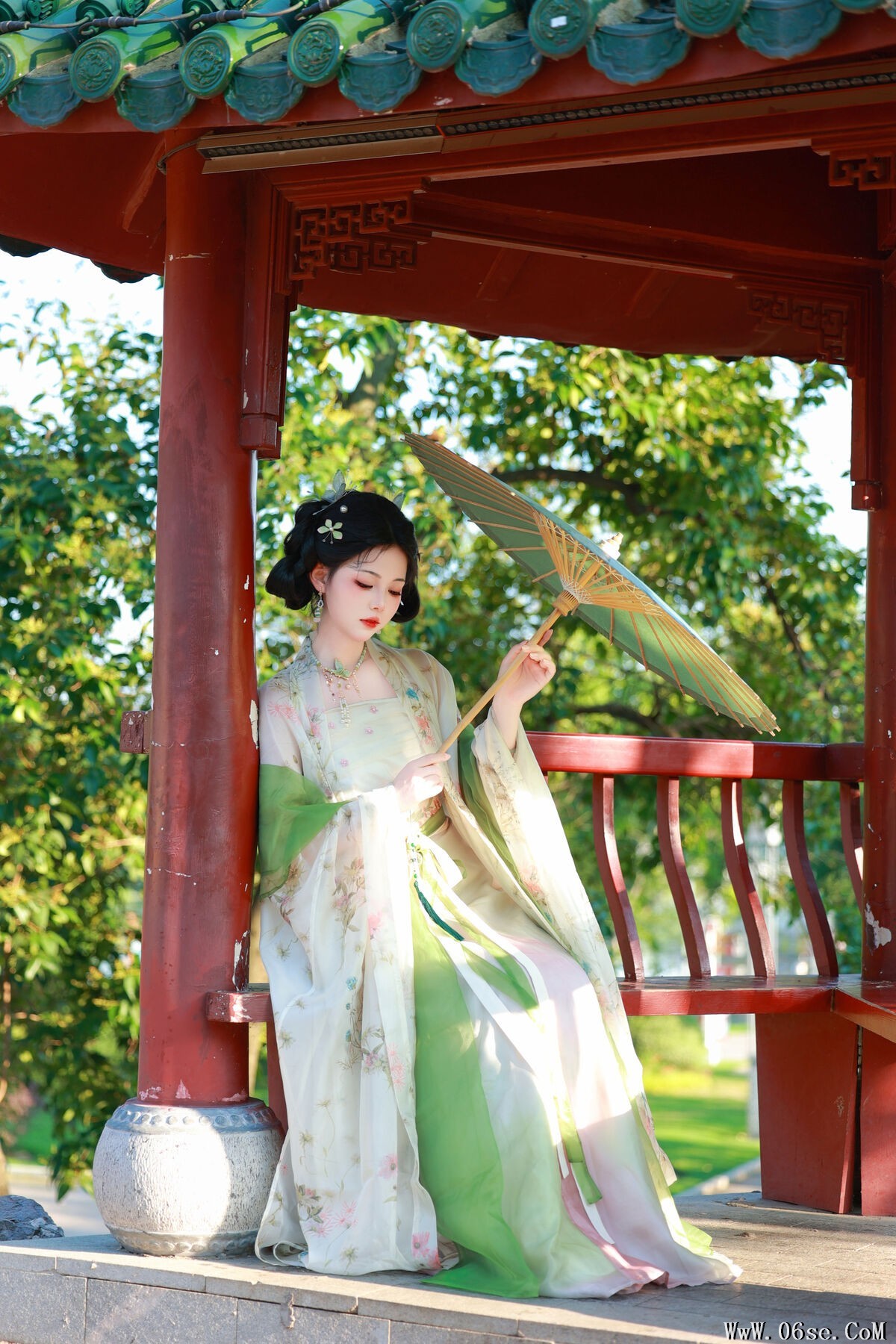 图片[28]-YiTuYu艺图语 Vol.7579 Yu Xiao Li Lili[38P]-六色网
