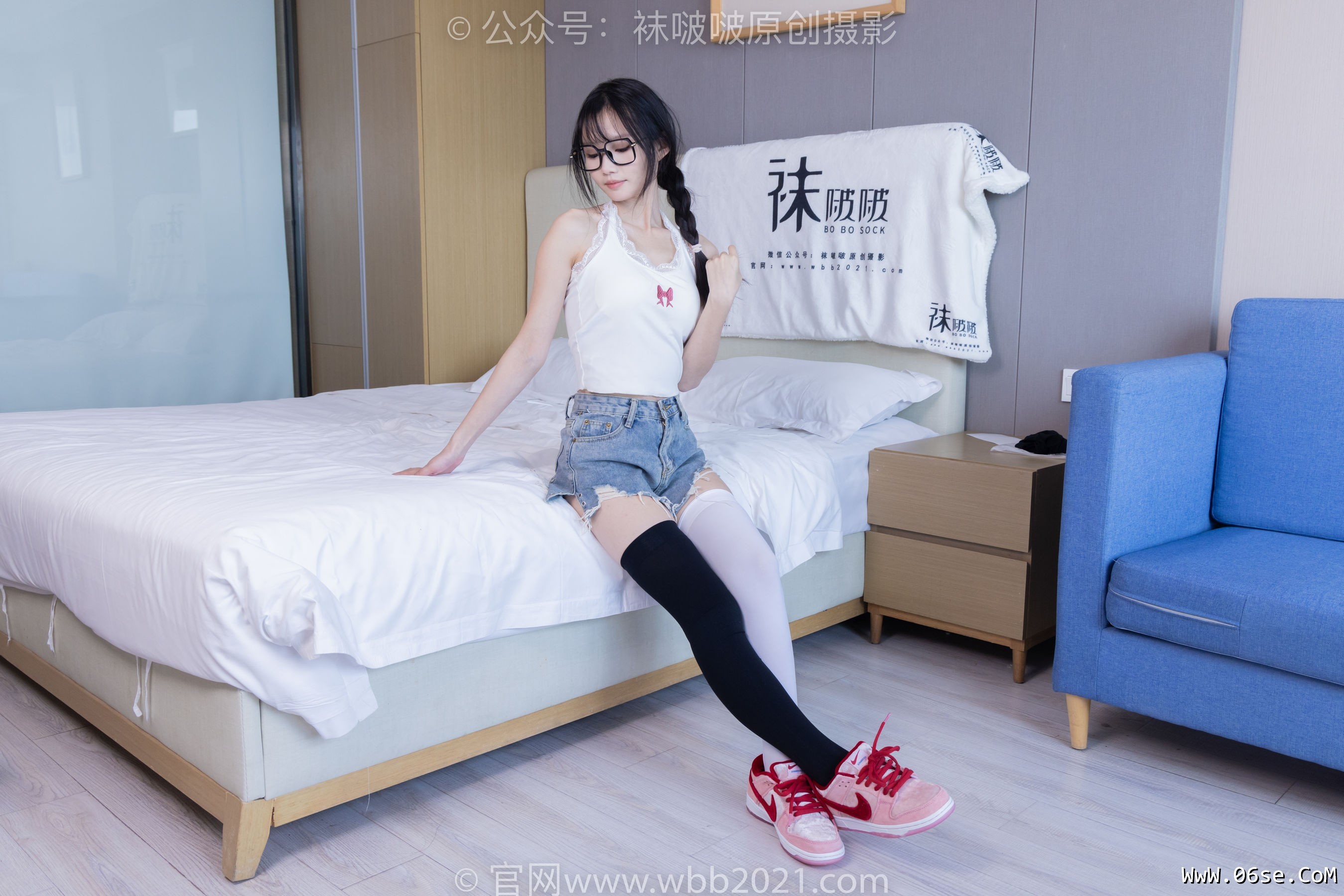 图片[125]-BoBoSocks袜啵啵 No.390 甜甜圈 -板鞋、厚黑丝大腿袜、厚白丝大腿袜[148P]-六色网