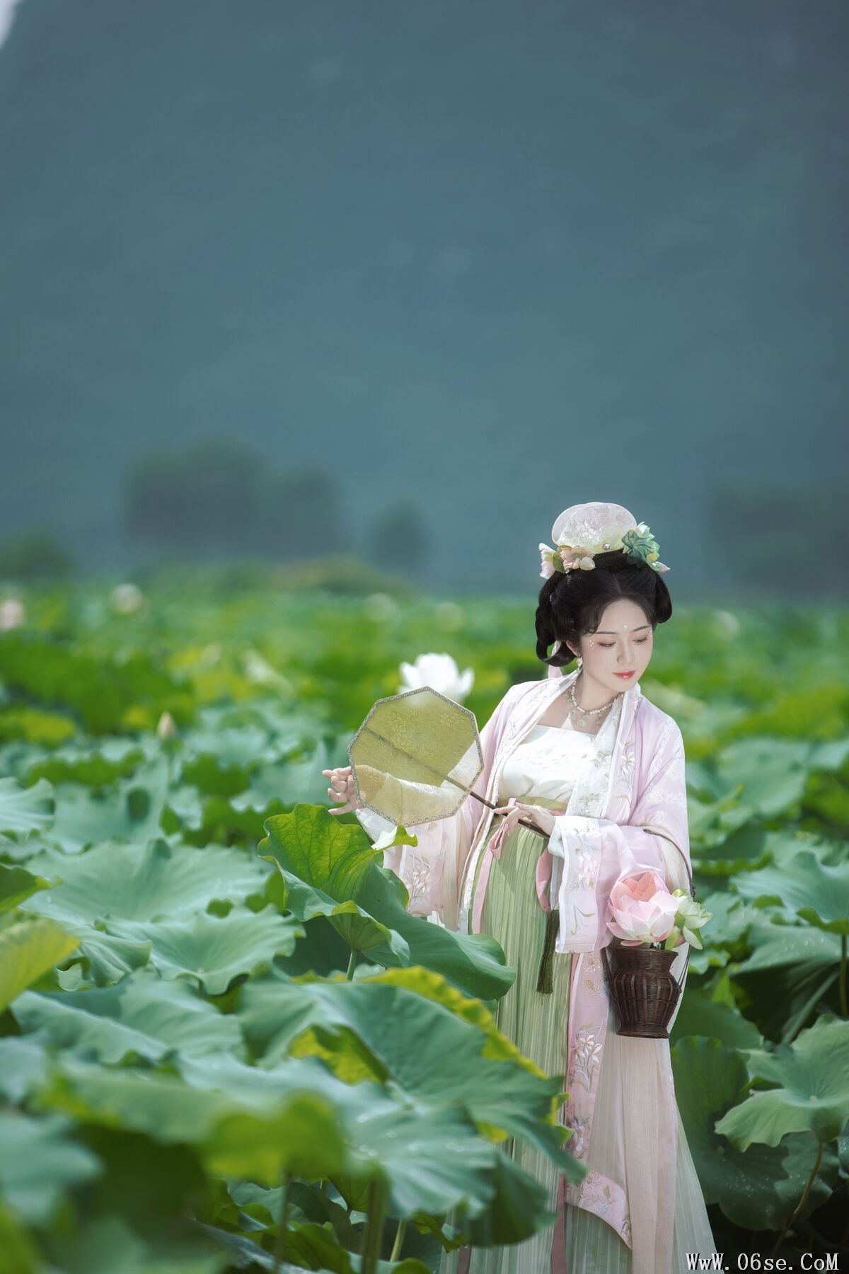 图片[23]-YiTuYu艺图语 Vol.7380 Shen Shi Si[25P]-六色网