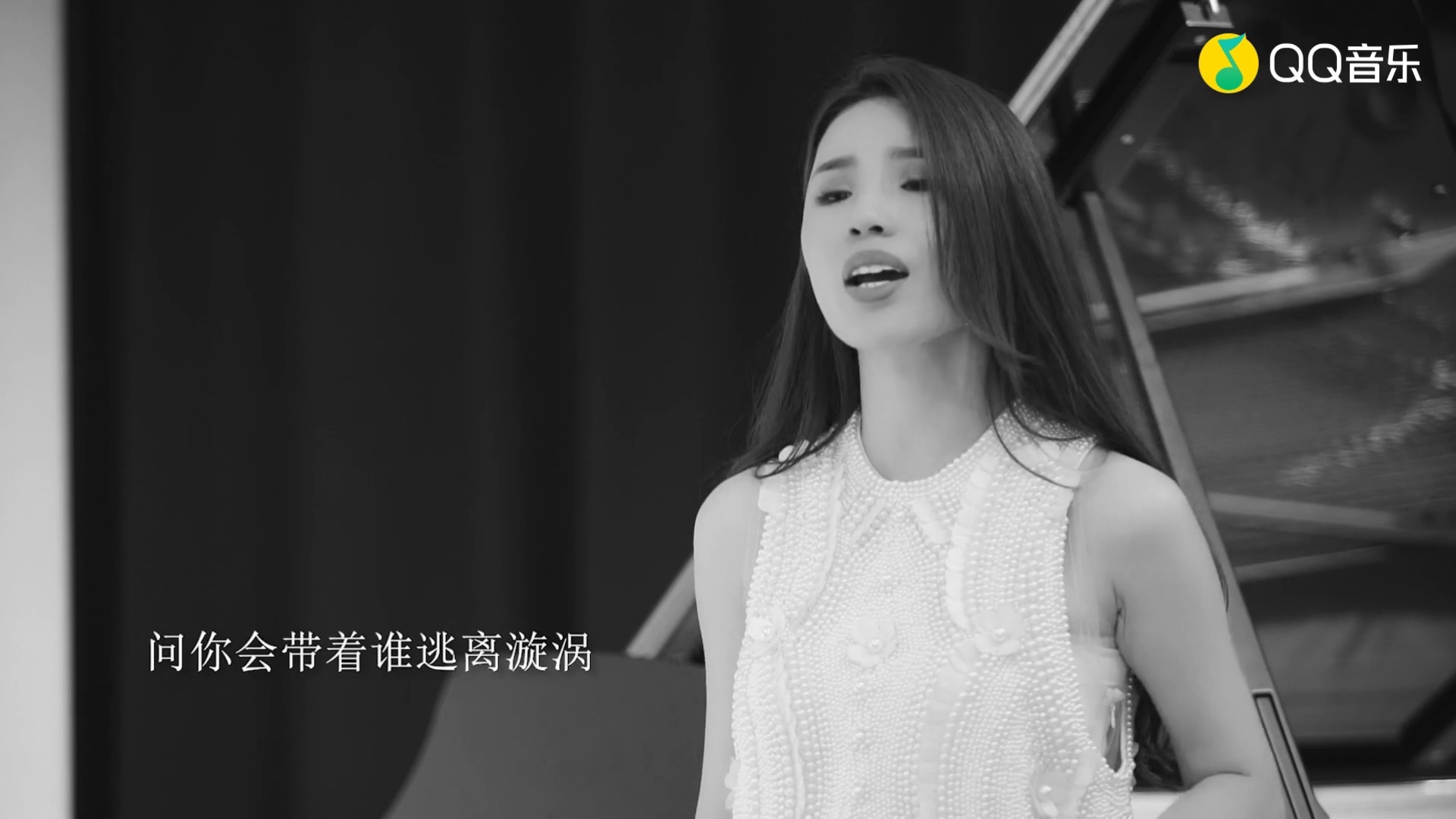 歌手吴琳lin个人资料图片