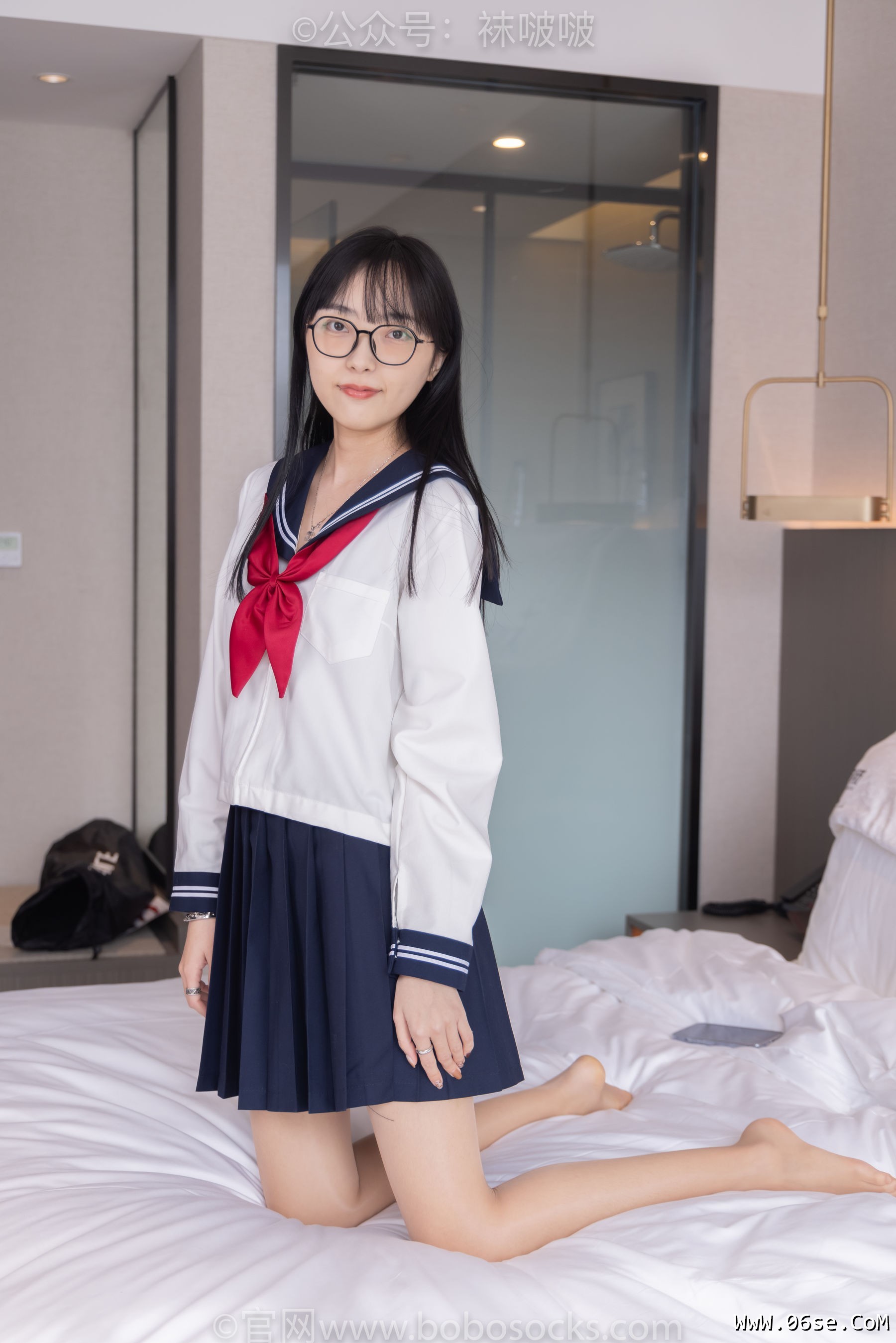 图片[64]-BoBoSocks袜啵啵 积分限定作品005 稚予-JK制服、皮鞋、油亮肉丝、踩蛋糕[133P]-六色网