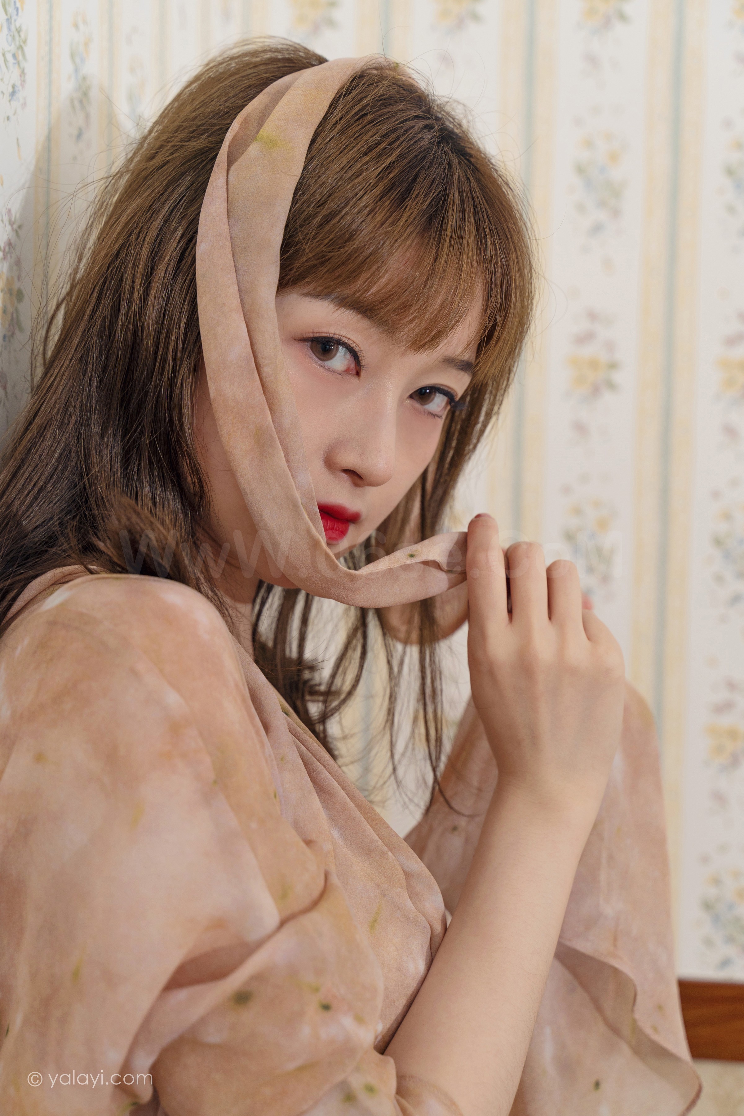 图片[37]-雅拉伊 – 京京《温柔以待》[38P]-六色网