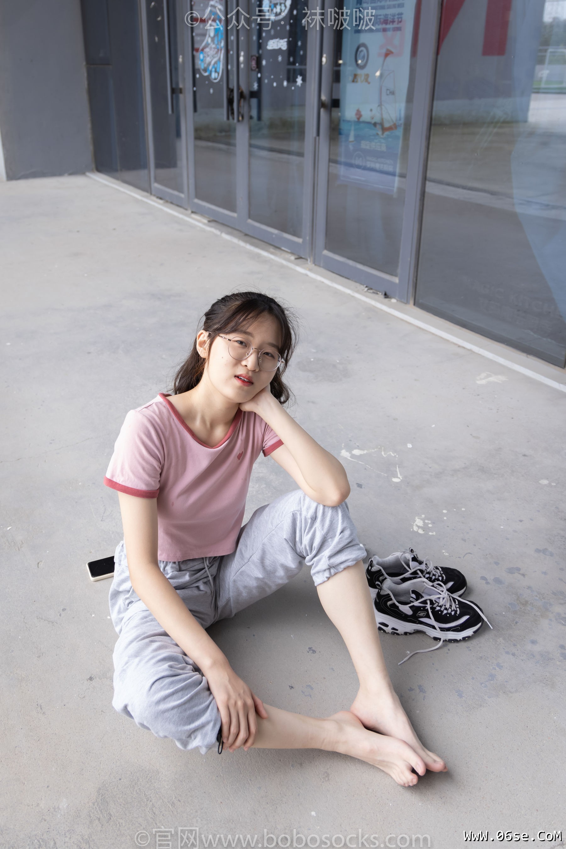 图片[6]-BoBoSocks袜啵啵 No.016 熊熊-斯凯奇运动鞋、棉袜、裸足[147P]-六色网