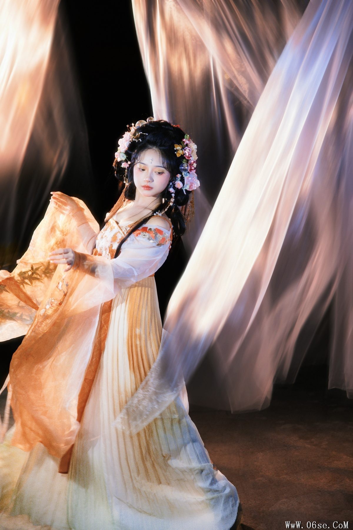 图片[21]-YiTuYu艺图语 Vol.5177 Xian Lu[24P]-六色网