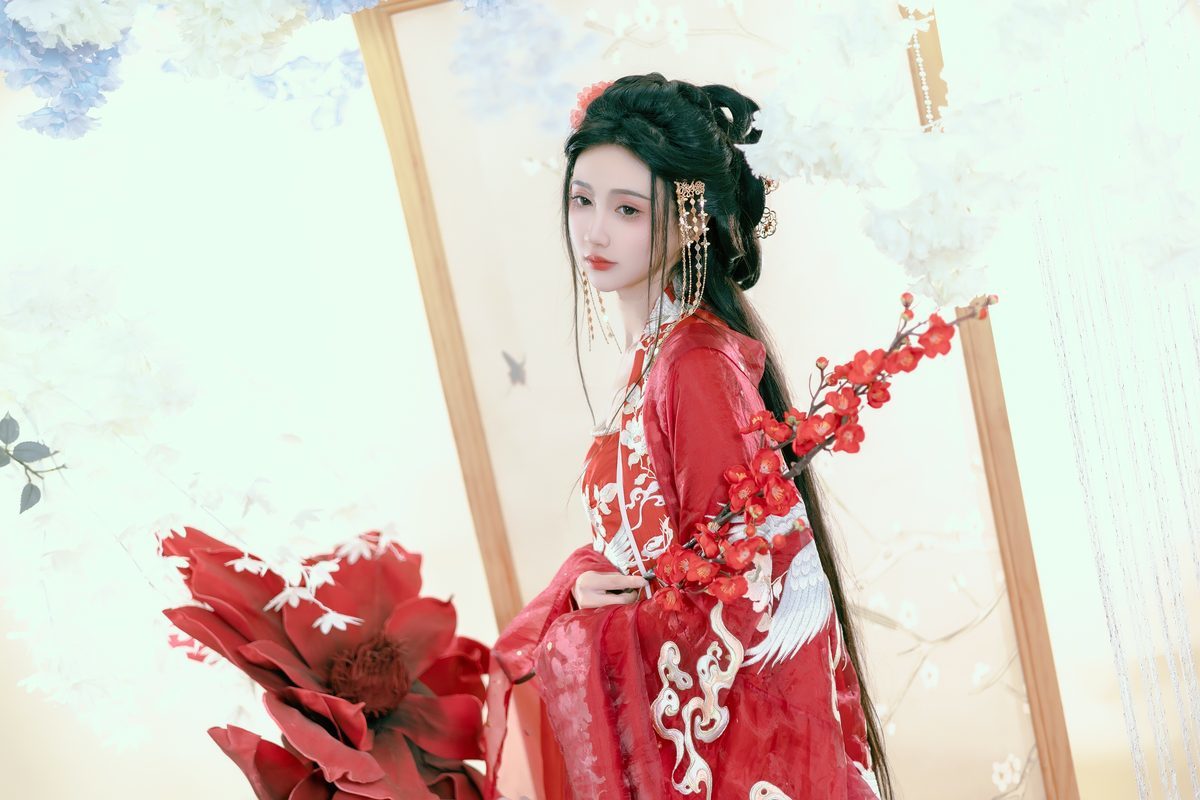 图片[22]-YiTuYu艺图语 Vol.5633 Qi Luo Sheng De Xiao Su Su[26P]-六色网