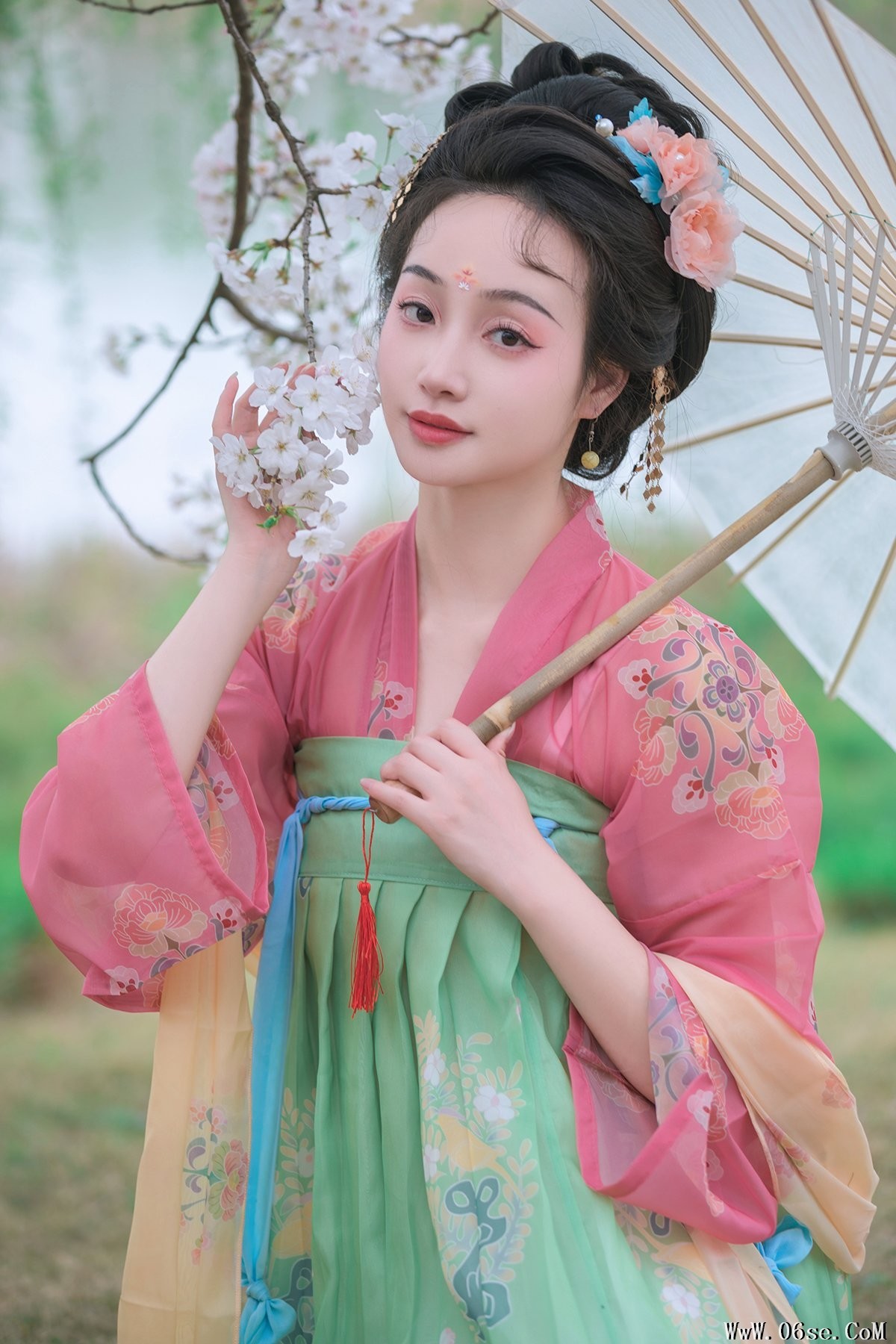 YiTuYu艺图语 Vol.7028 Ling Zi Xi[24P]-六色网