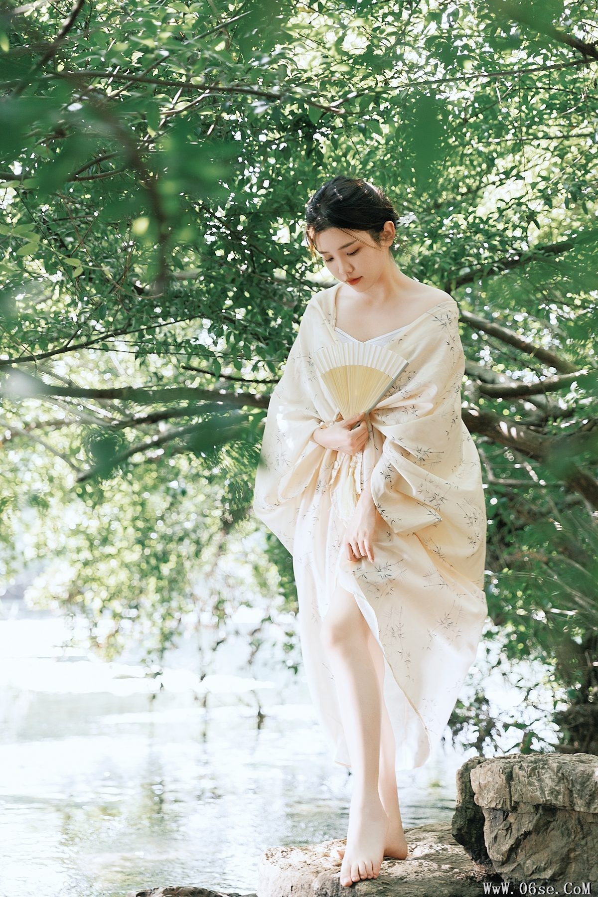 图片[14]-YiTuYu艺图语 Vol.5066 Yi Wei Tong Xue[48P]-六色网
